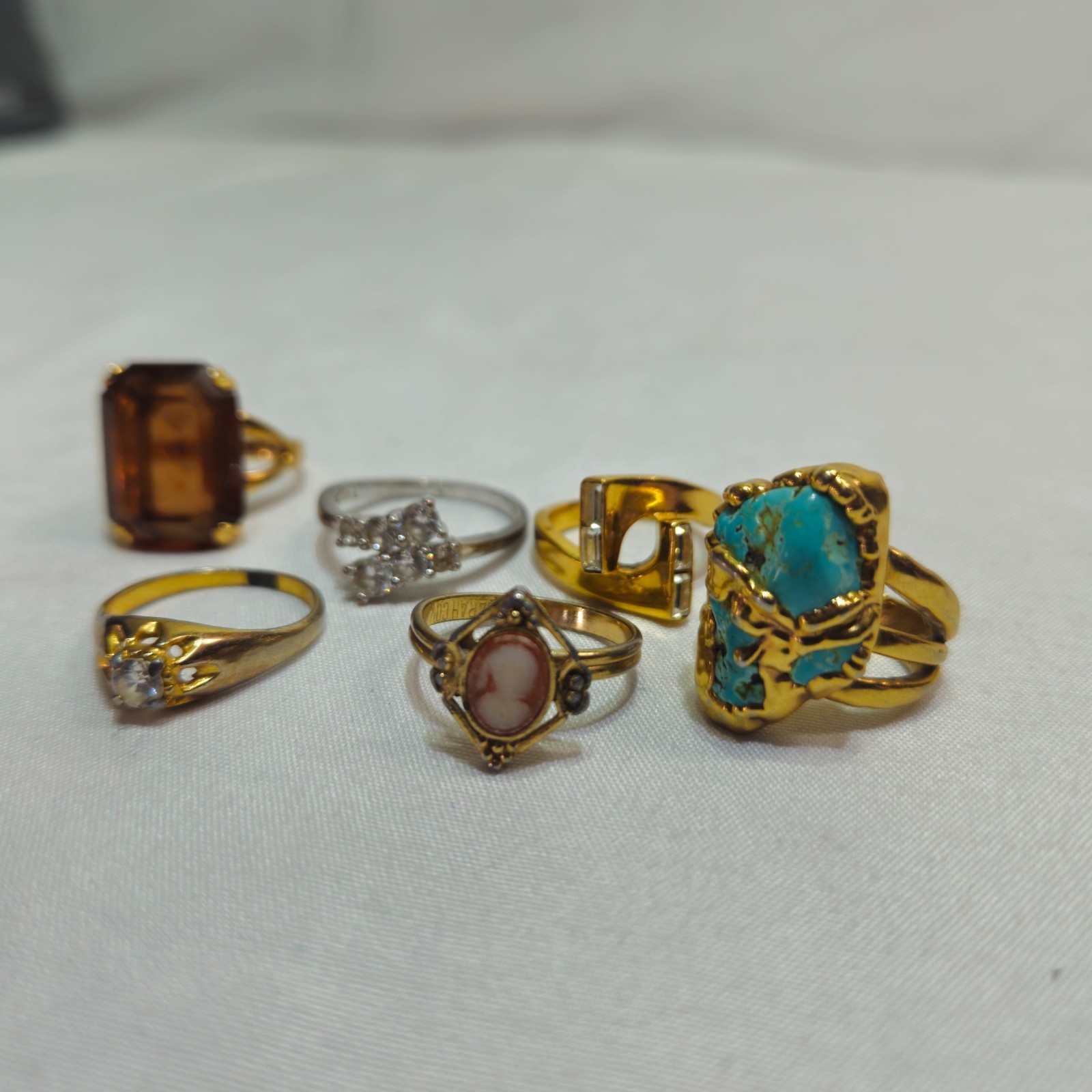 Vintage 6 Pc Assorted Avon & Unsigned Ring Lot Jewelry Mixed Styles and Sizes