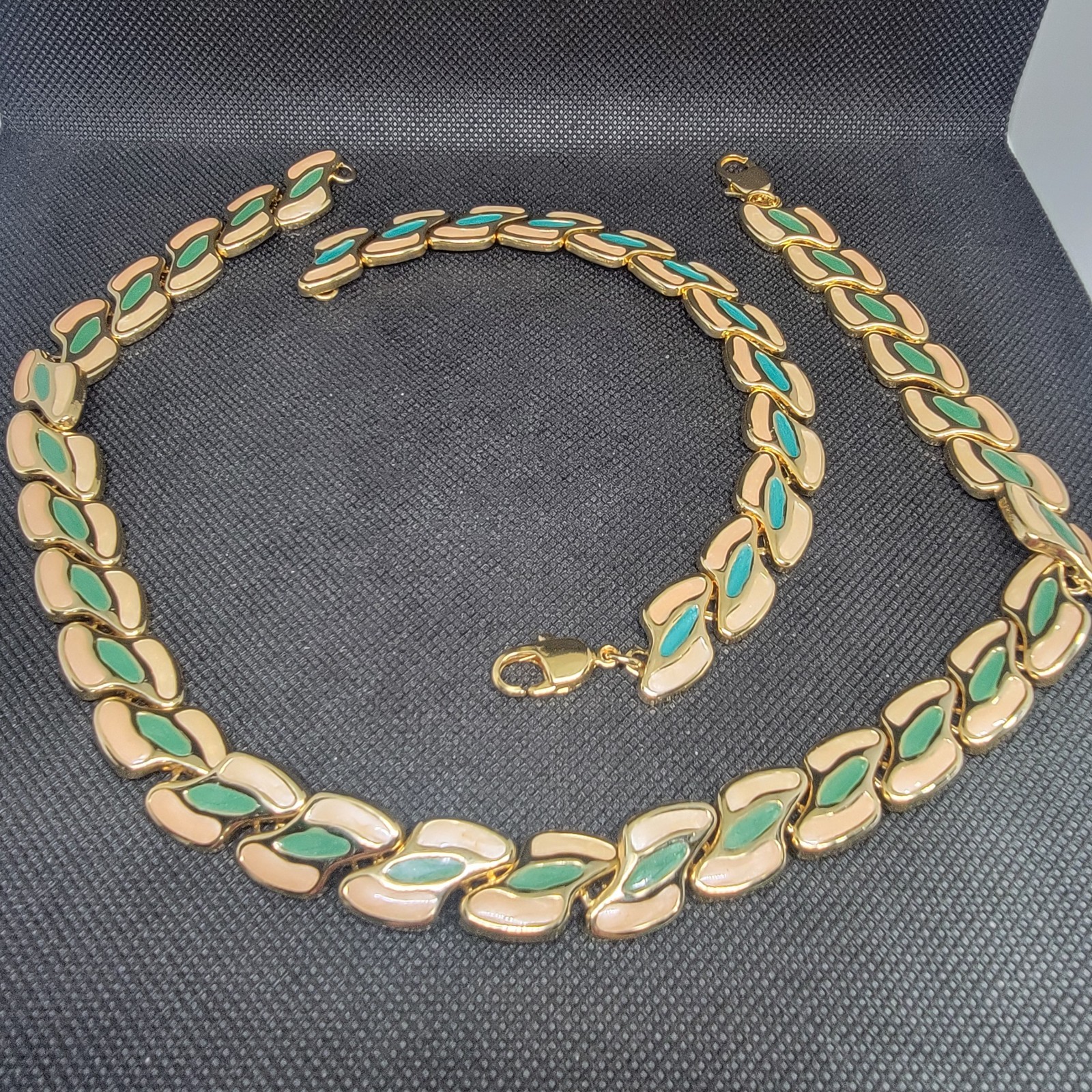 Vintage Enamel Necklace Bracelet Set Choker Link Gold Tone READ