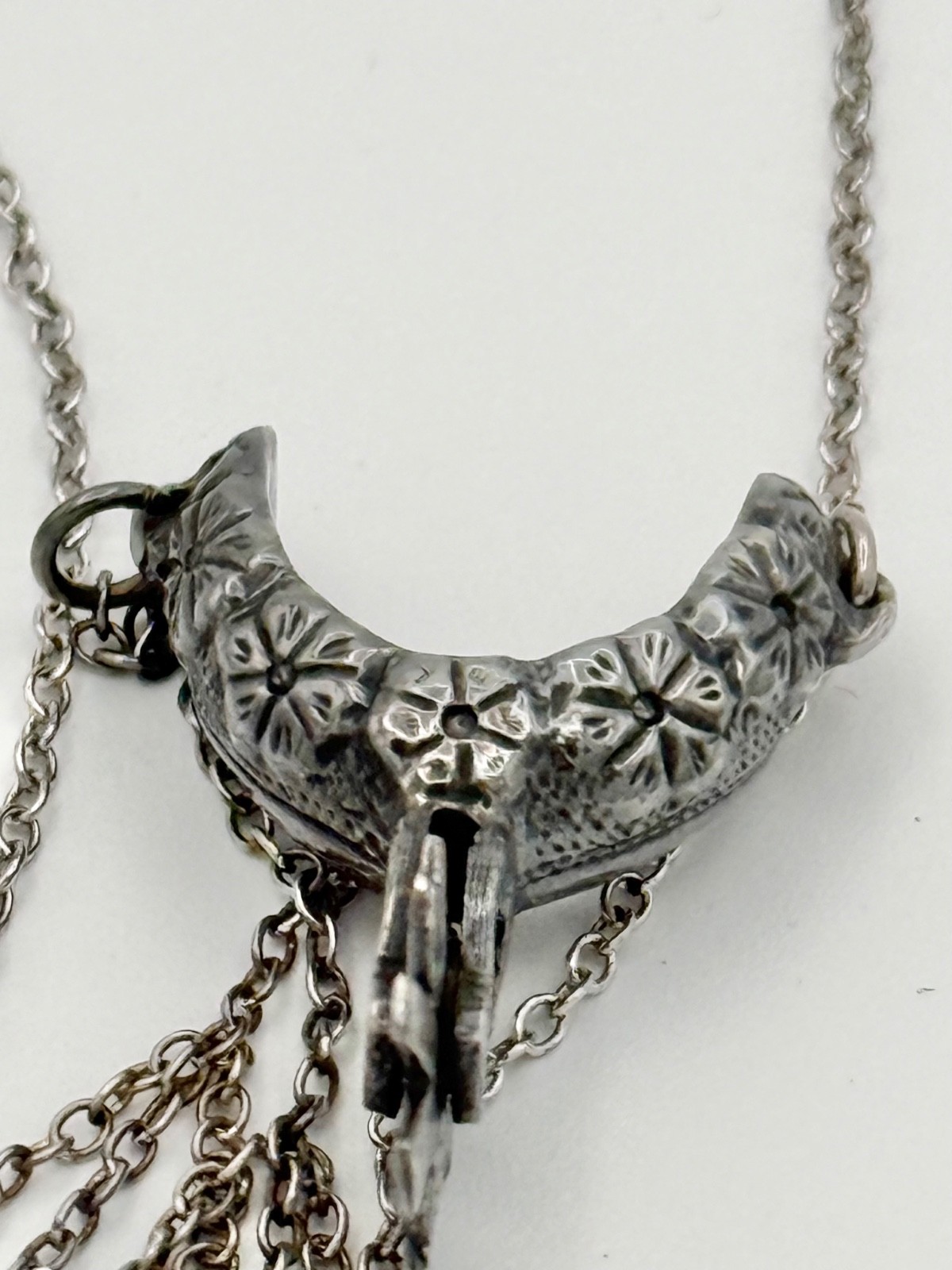Vintage spinning rowel Western spur pendant necklace 28″Sterling fancy engraving