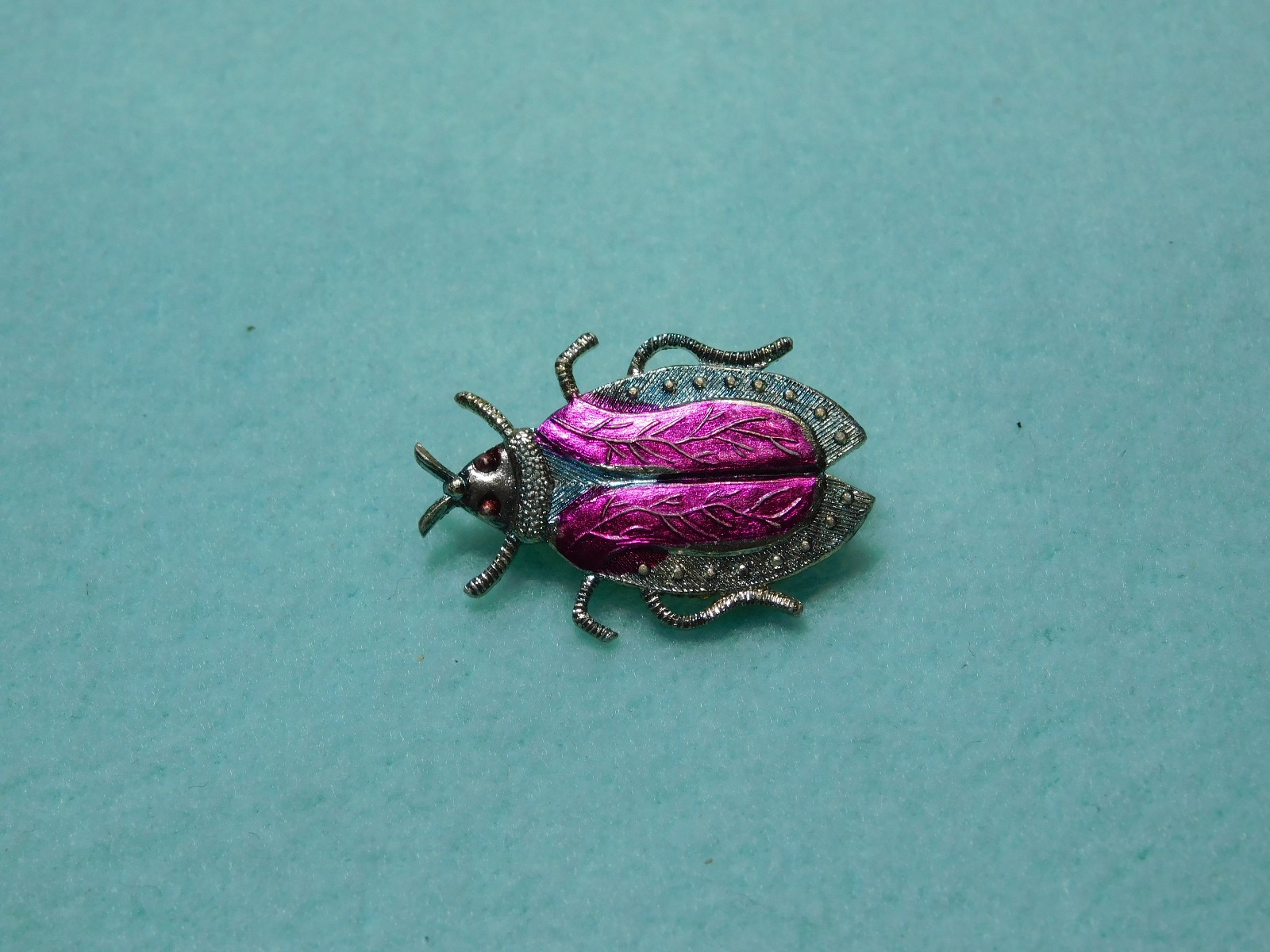 Vintage 1.25″ Purple and Silver Tone Bug Brooch in Very Good Condition