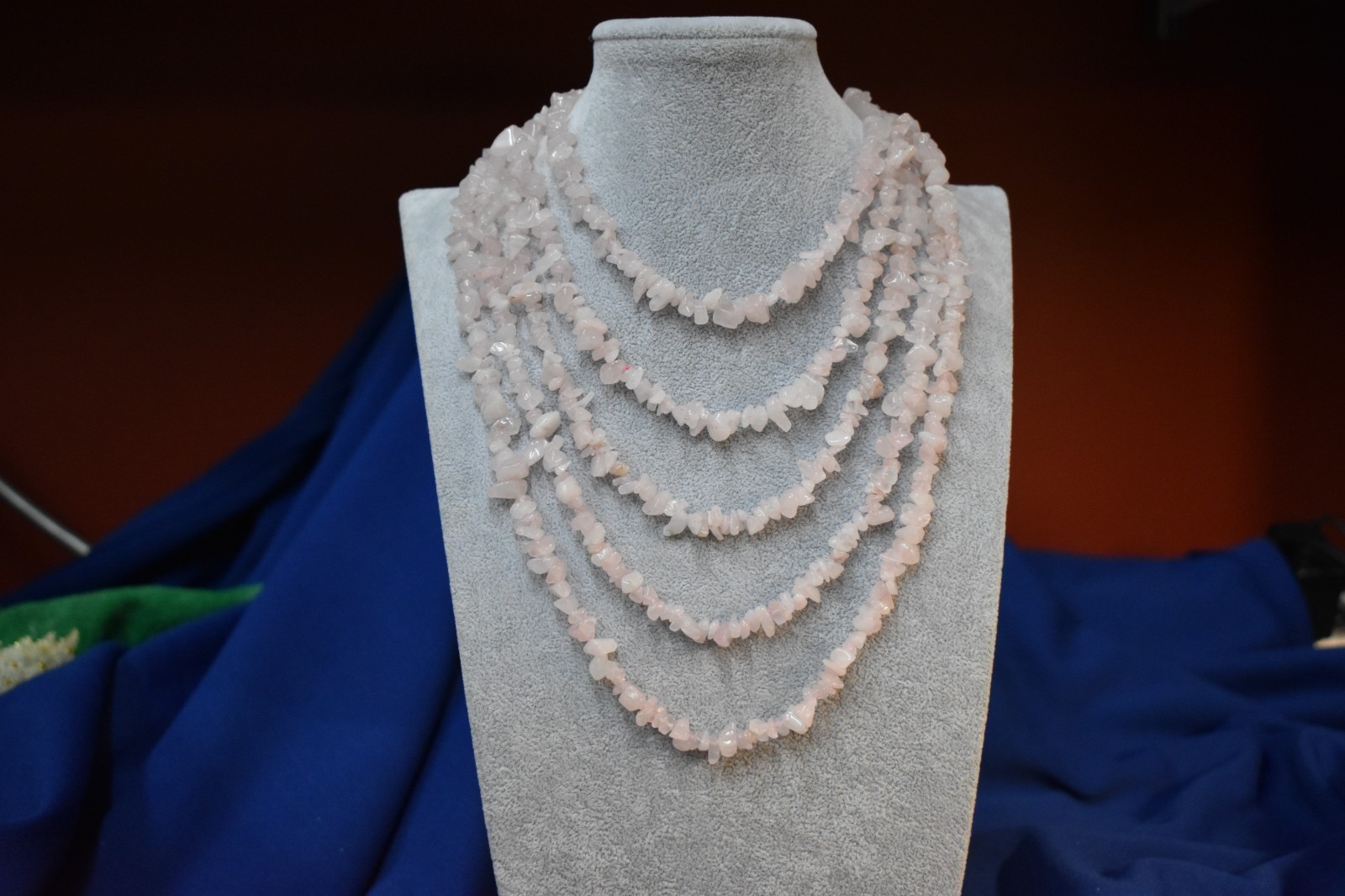 Beautiful Rose Quartz Stone Necklace Endless Strand 100 Inches Really nice New