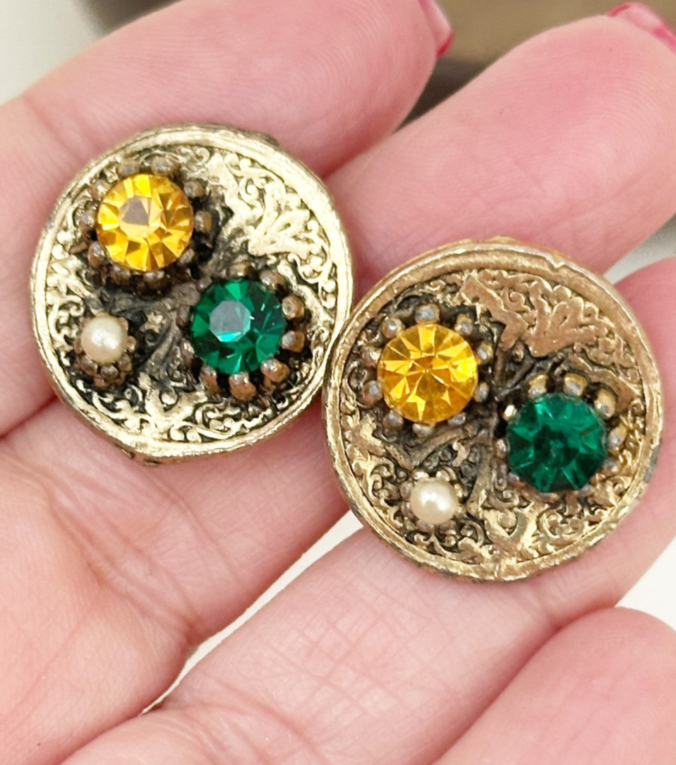Vintage Gold Tone Clip-on Earrings Round Disk Green Yellow Rhinestone