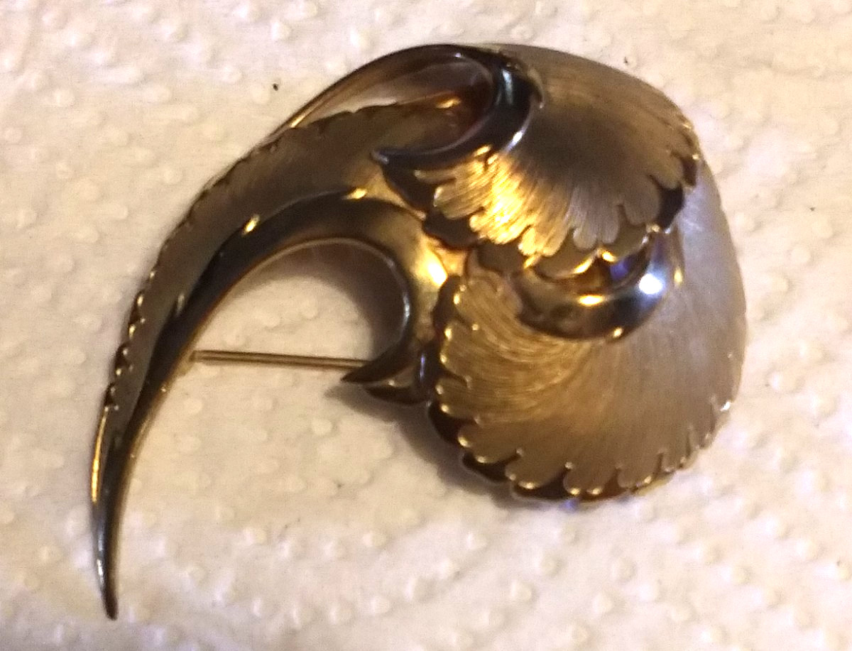Set Vintage Brooches Kramer, Coro and unsigned