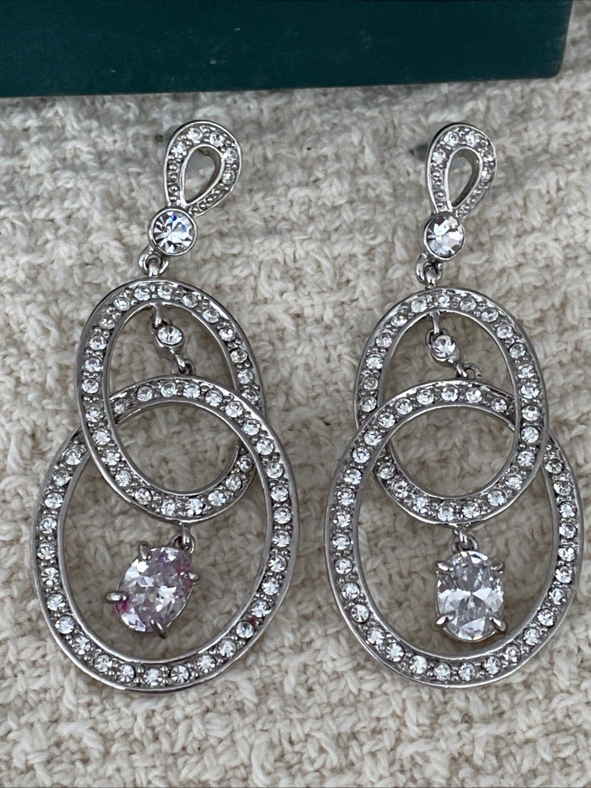 Vintage Nolan Miller Glamour Rhinestone Dangle Pierced Earrings 2 1/4”