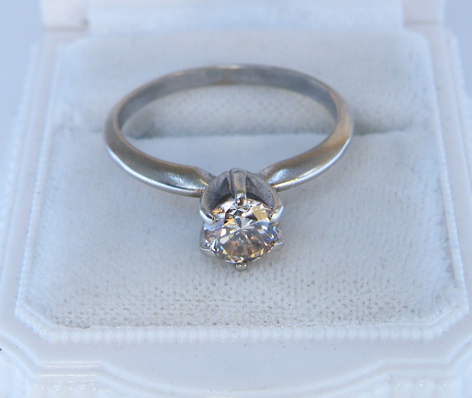 14k Natural .50ct Round Diamond Engagement RING Sz 5.5 Brown Yellow Color Change