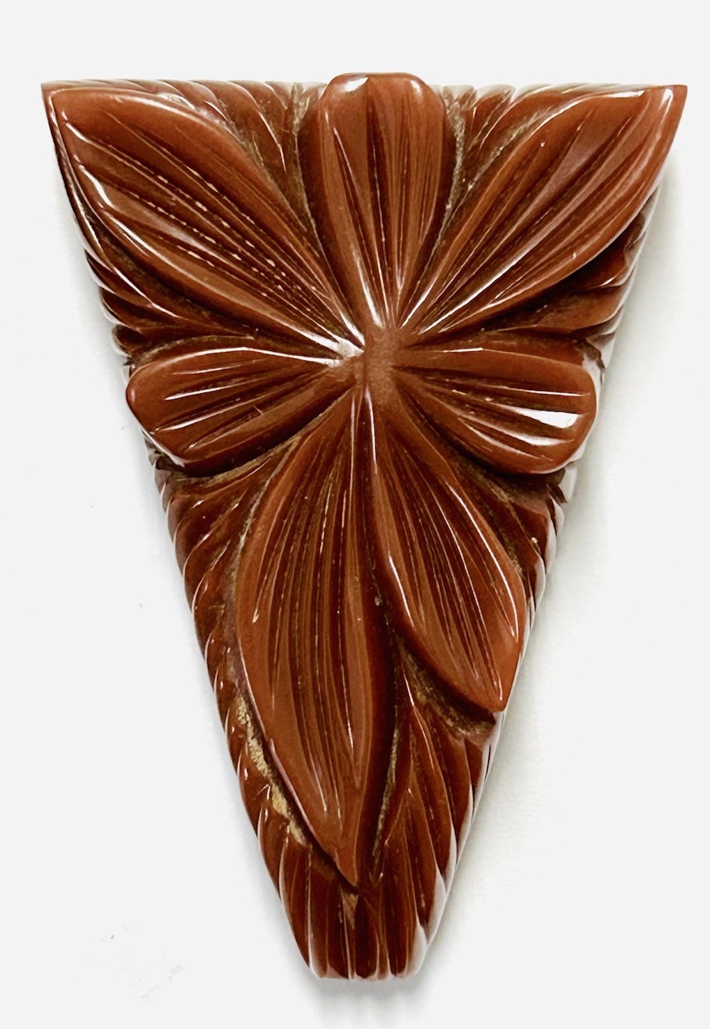 Vintage Pair Of Art Deco Carved Flower Brown Bakelite Dress Clip Tested Estate