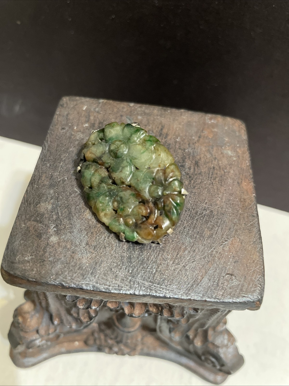 Vintage Floral Carved Green & Brown Jade Jadeite Sterling Silver Brooch Pin