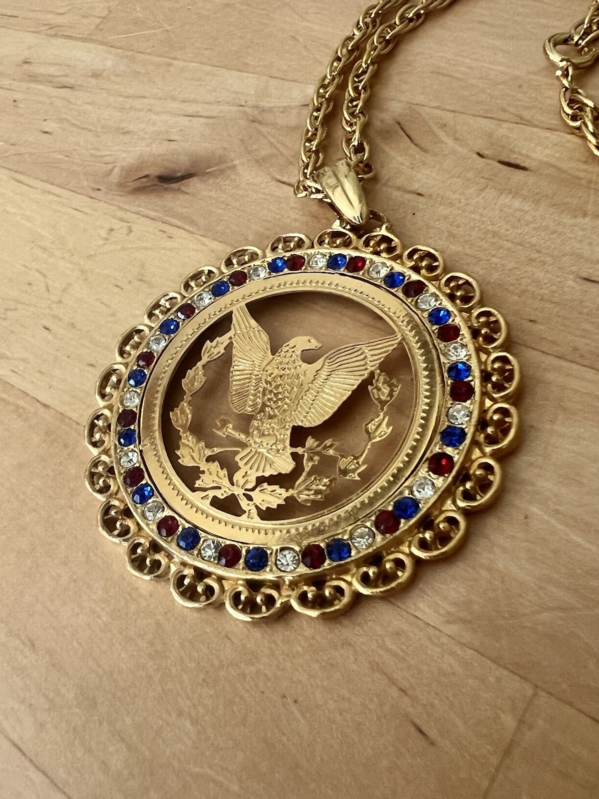 Vintage Patriotic AMERICAN EAGLE Red White Blue Rhinestone BICENTENNIAL NECKLACE