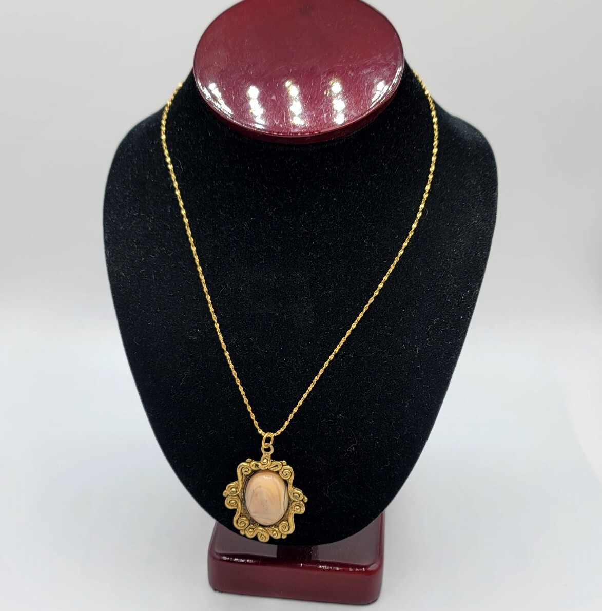 Vtg Necklace Pendant Signed EH Scrolls Designer Gold Plated Fashion Jewelry