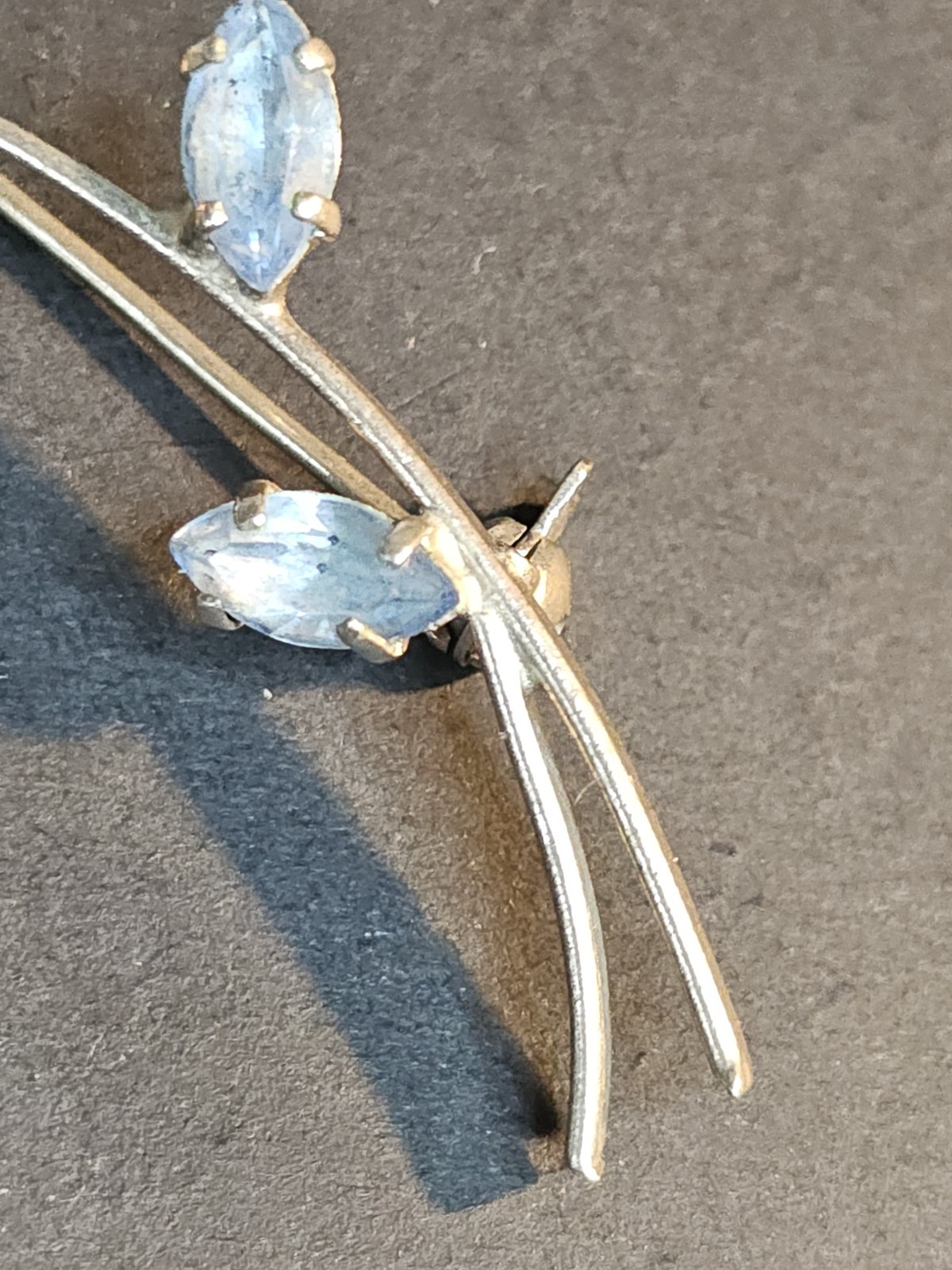 Vintage Azub Austrian Light Blue Crystal Flower Brooch Silver Tone Stem Leaves