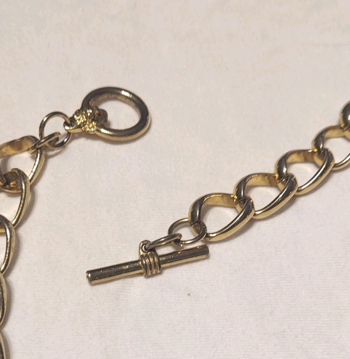 Lot Of 10 Random Costume/Gold Pieces Of Jewelry PLEASE SEE ALL PHOTOS