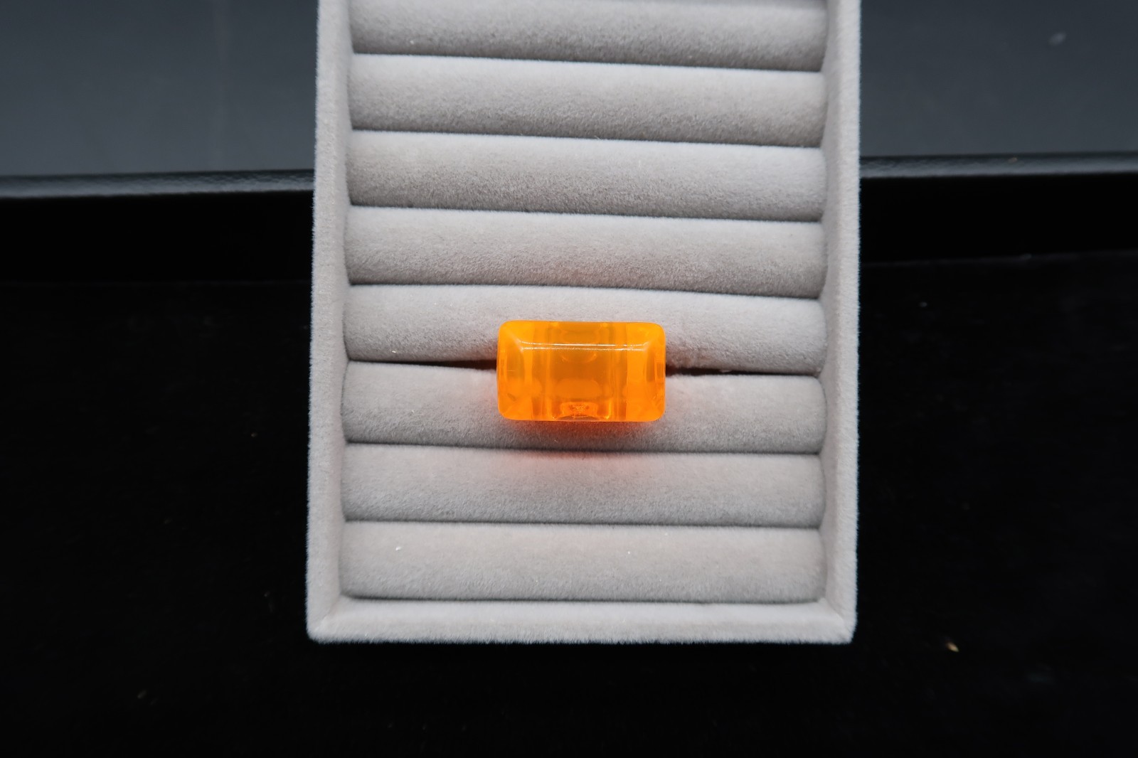 Vtg 60’s Orange Mod Acrylic Resin Glow in the Dark Ring Retro Fashion Size 5.5
