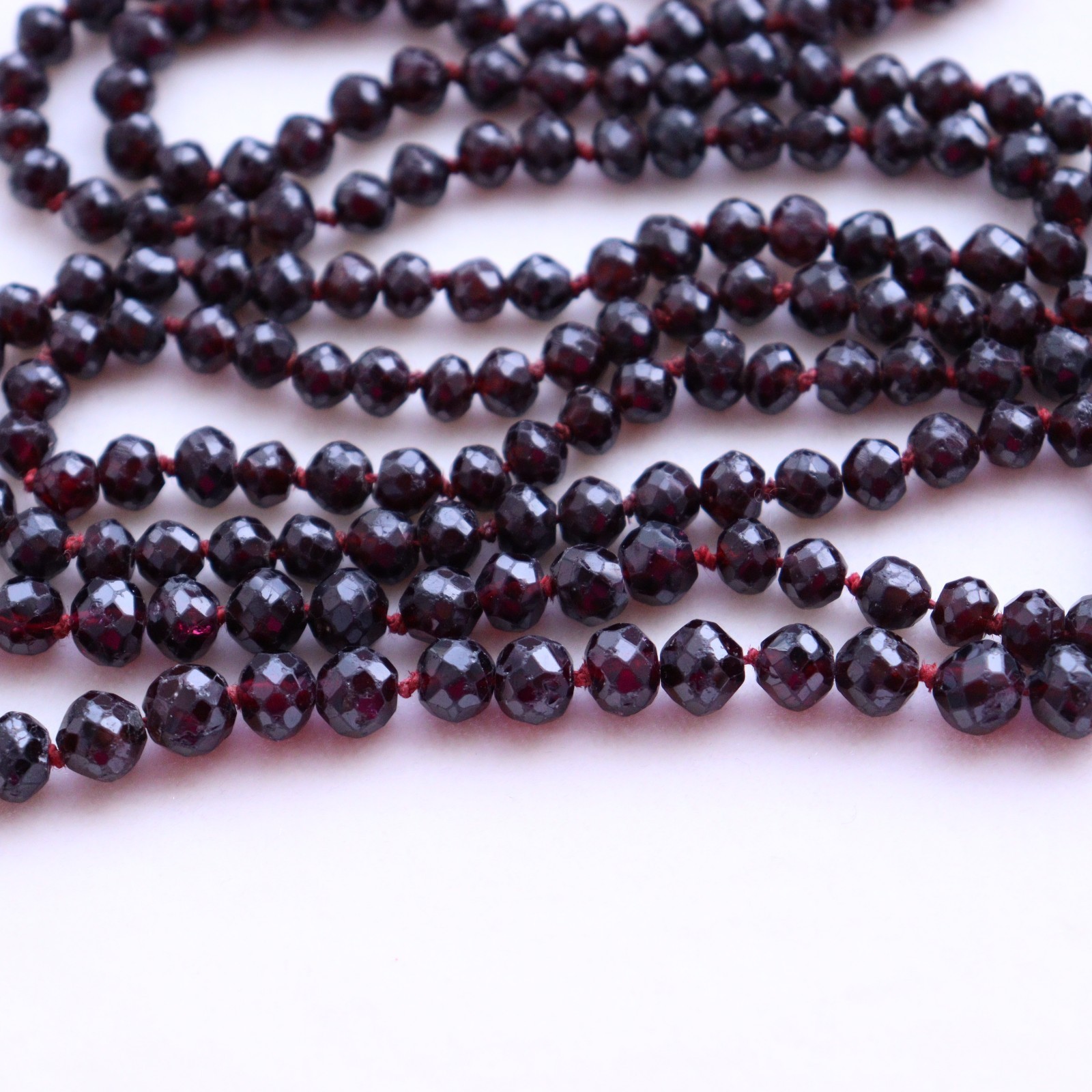 Vintage Long Faceted Garnet Necklace – NO TARIFF