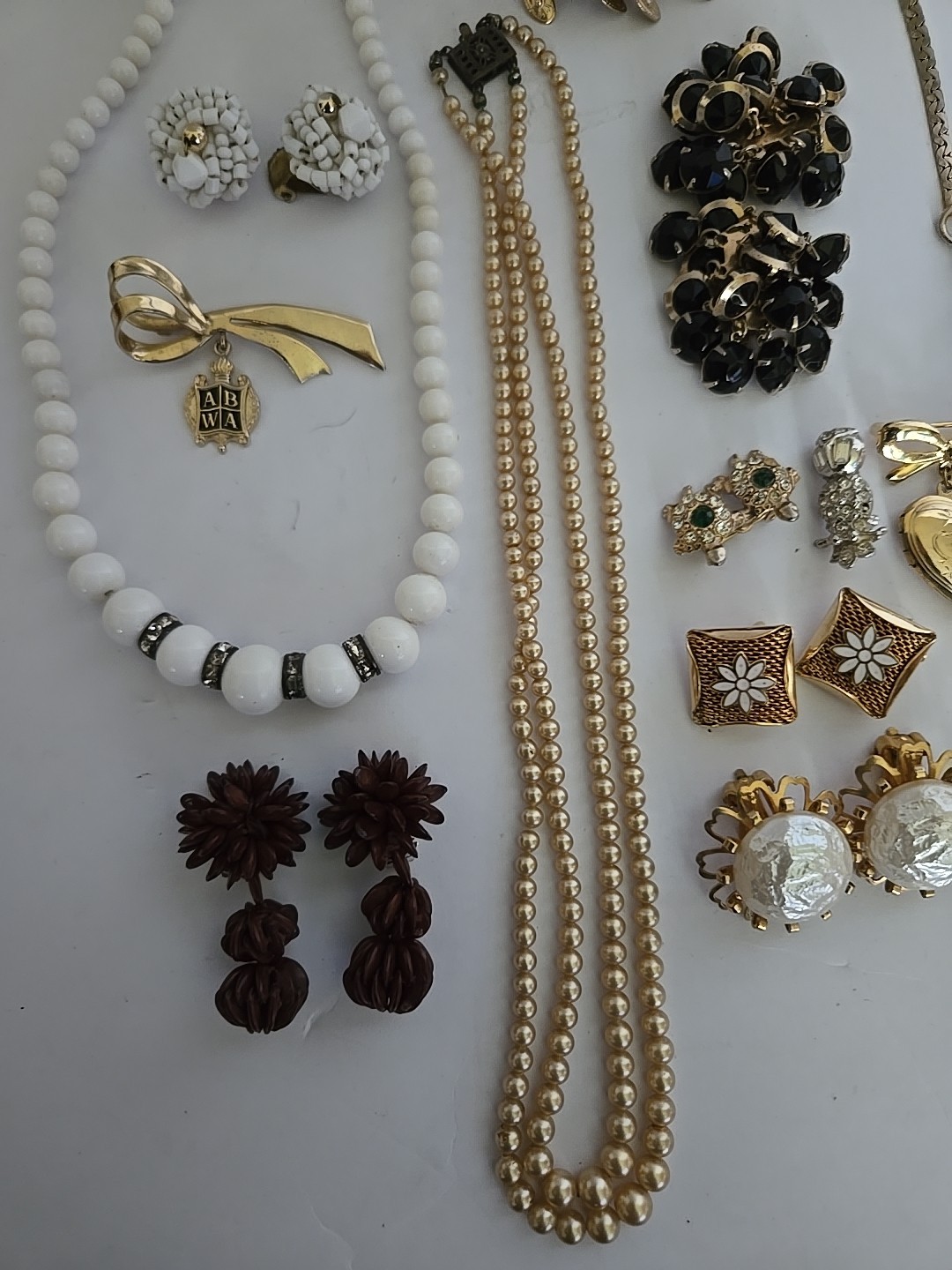 Vtg & Modern & Other Jewelry Lot Earrings Necklaces