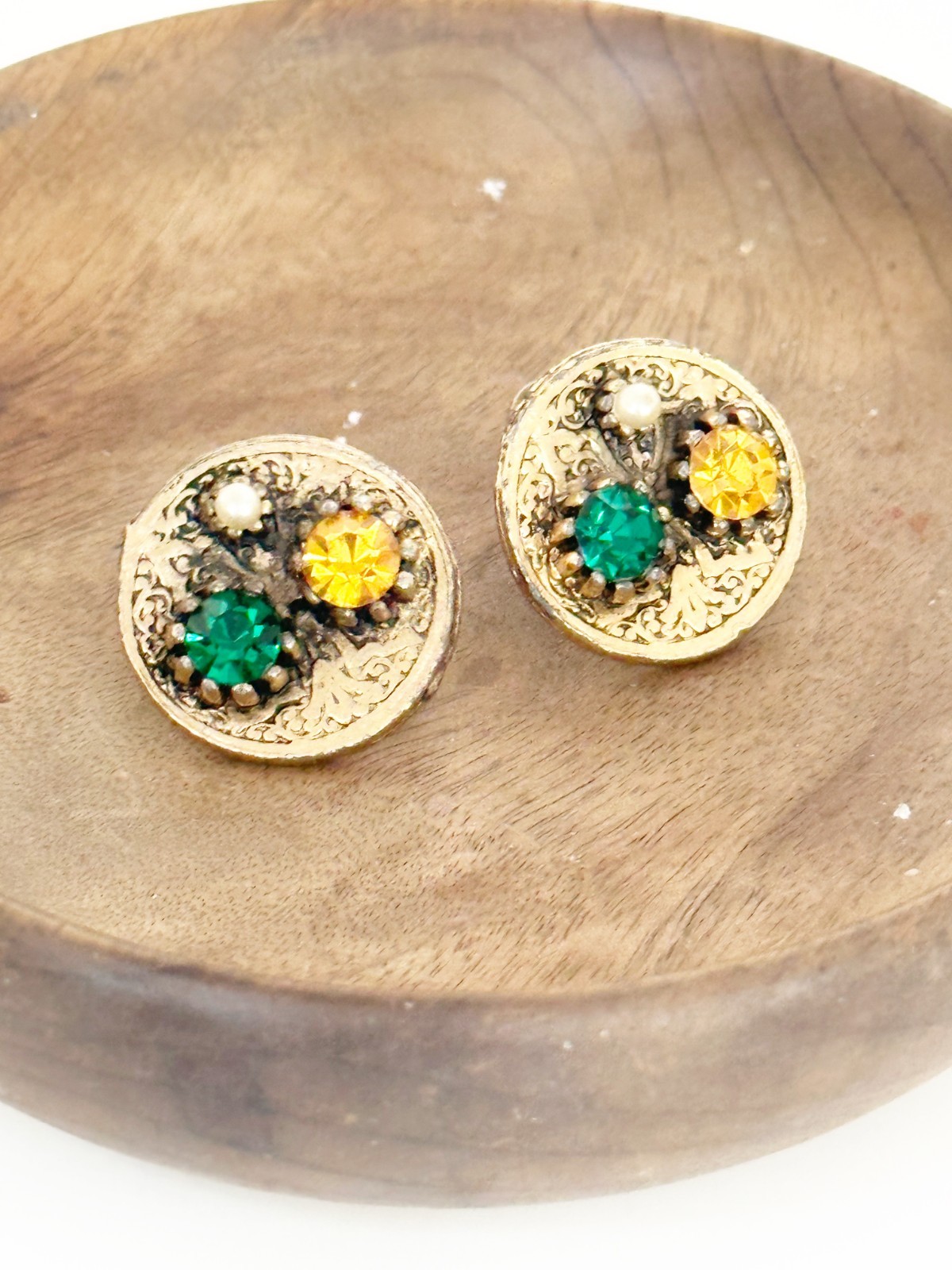 Vintage Gold Tone Clip-on Earrings Round Disk Green Yellow Rhinestone