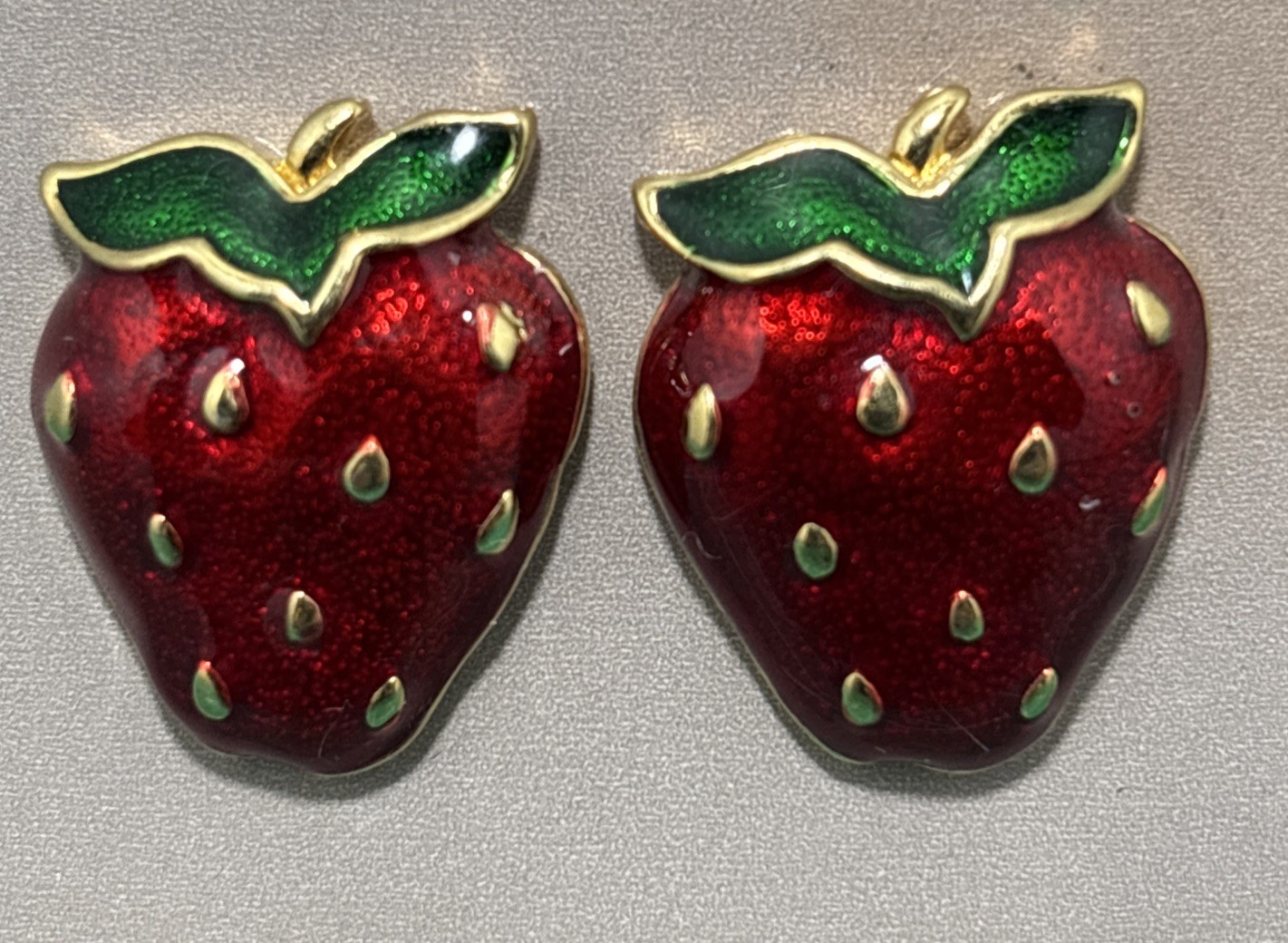 Red And Green Enamel Gold Tone Strawberry Post Earrings Very Good Condition