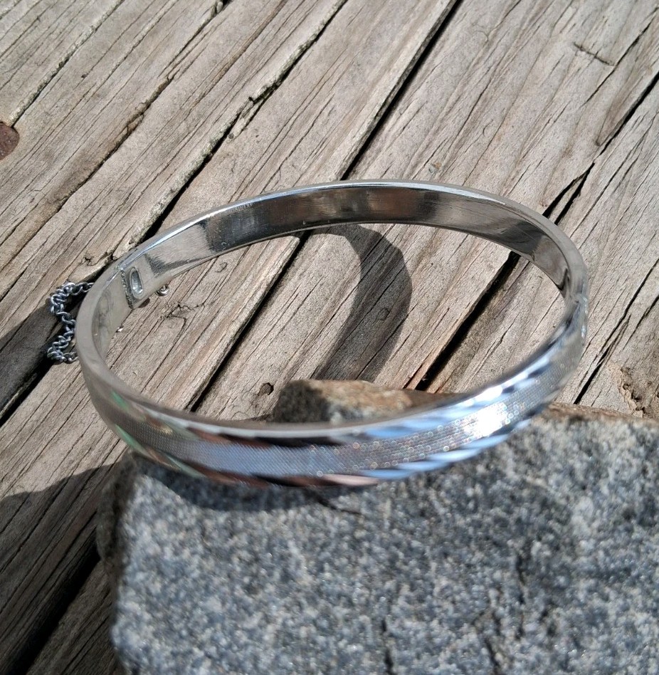 Vintage Etched Stainless Steel With Safety Chain Bangle Cuff Bracelet