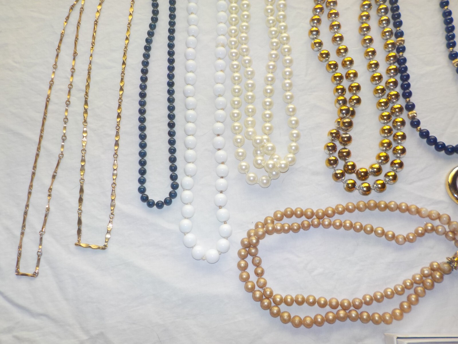 3 Lbs Mixed Lot Jewelry Vintage Wearable, Resell, Craft pieces Beads
