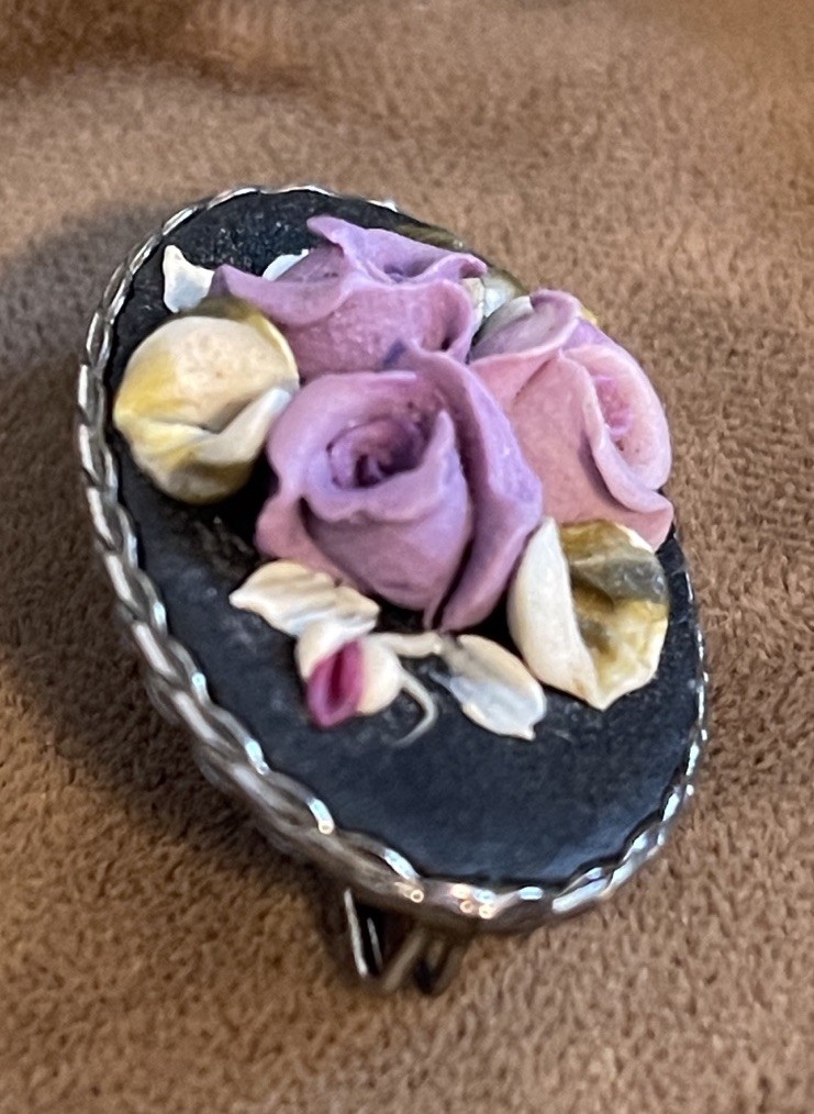 Vintage Floral Clay Petite Victorian Cameo Brooch