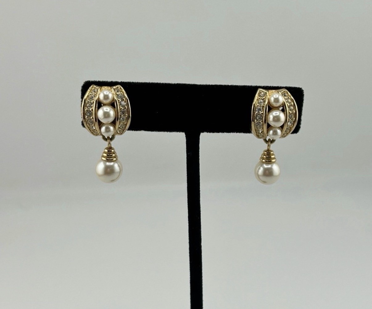 Signed Christian Dior Faux Pearl Rhinestone Gold Tone Clip On Earrings Old Stock