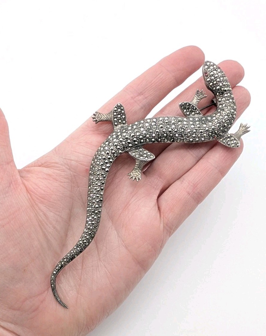 5½” Long Vintage Sterling Silver Marcasite Lizard Gecko Red Eyes Pin Brooch 30g