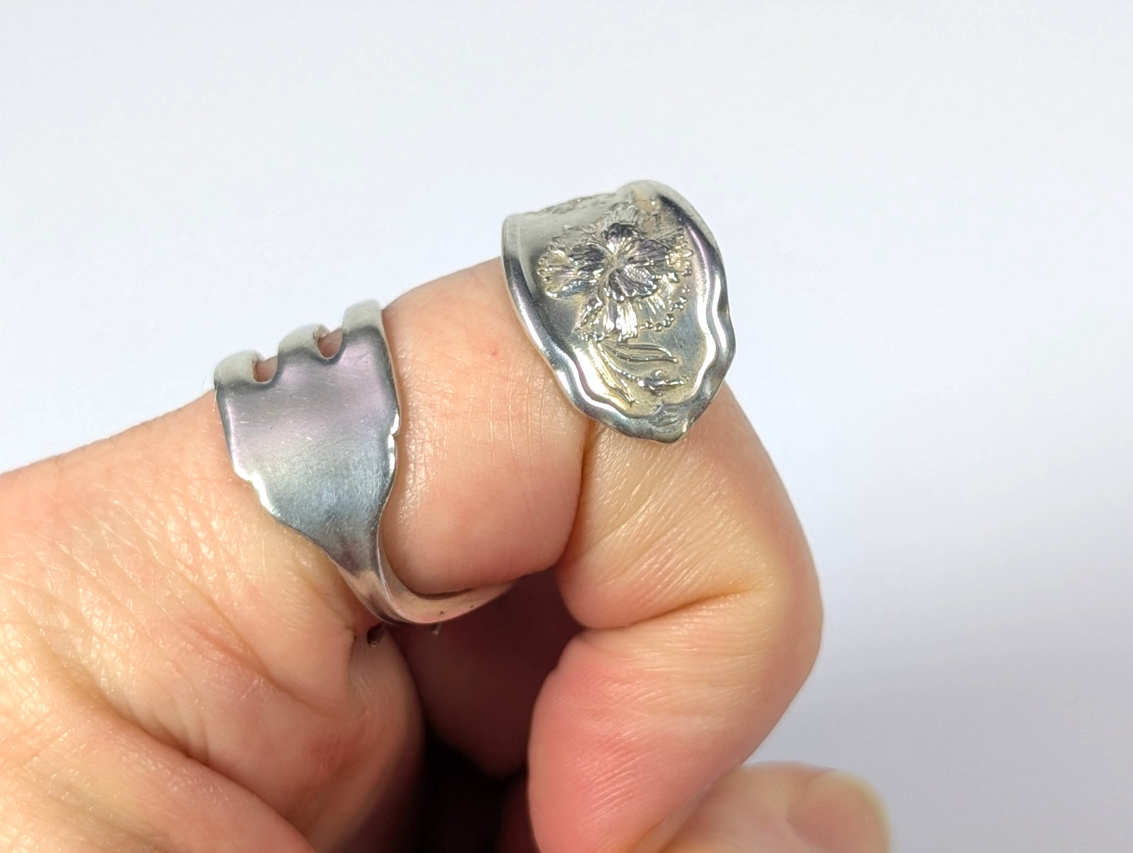 Vtg Silver-Plated William Rogers Oneida Fork Ring Floral Full Bypass Wrap Ring
