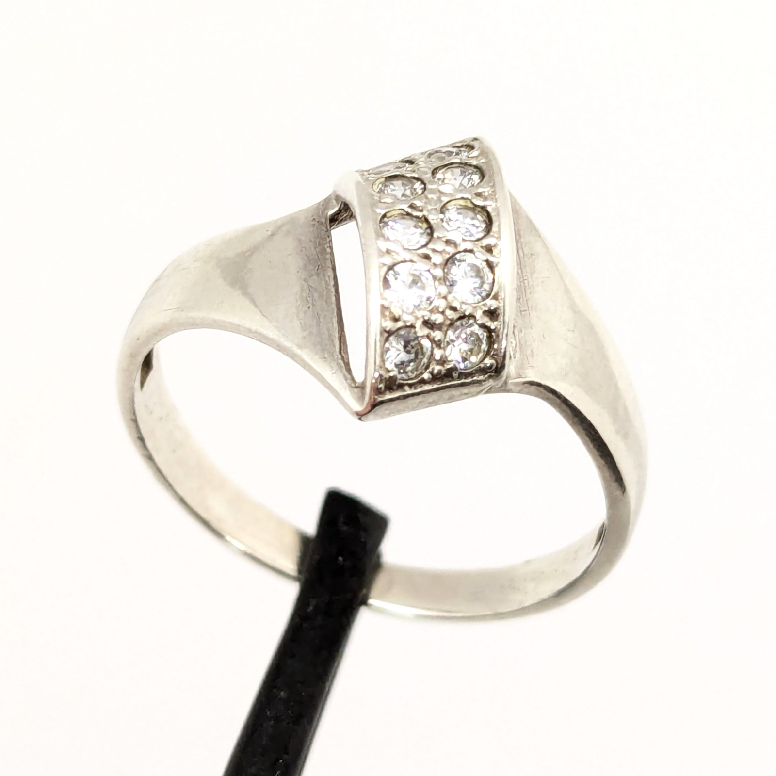 Vintage Elegant RING Silver 925 with Chic Bright Inserts -size: 8US (18mm) | #47