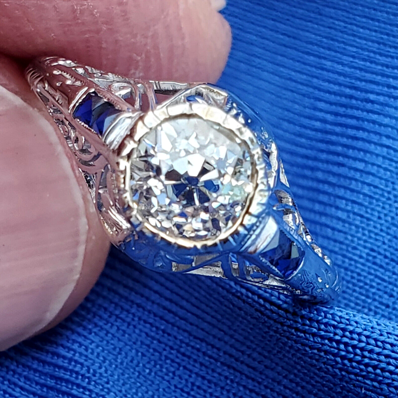 Original EARTH MINED DIAMOND Sapphire Deco Engagement Ring PLATINUM Solitaire 6