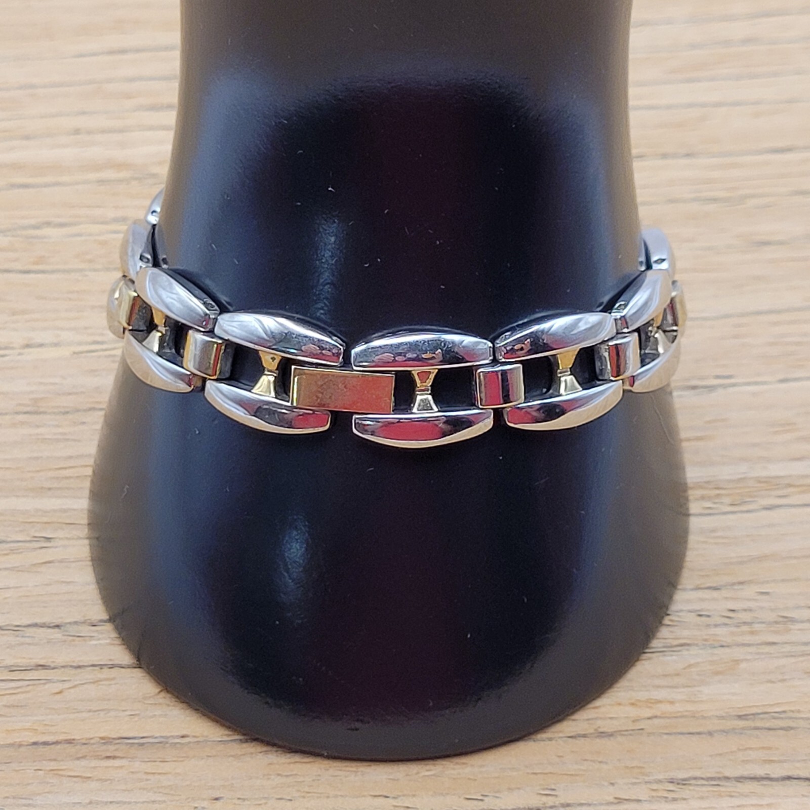 Bold Chunky Link Classic Style Stainless Steel Plated Two Tone Bracelet 7.5 Inch