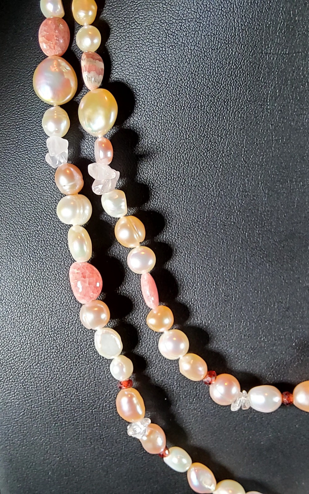 Vtg Honra Cultured Pastel Pearls And A Mixture Of Other Gemstones 925 40″