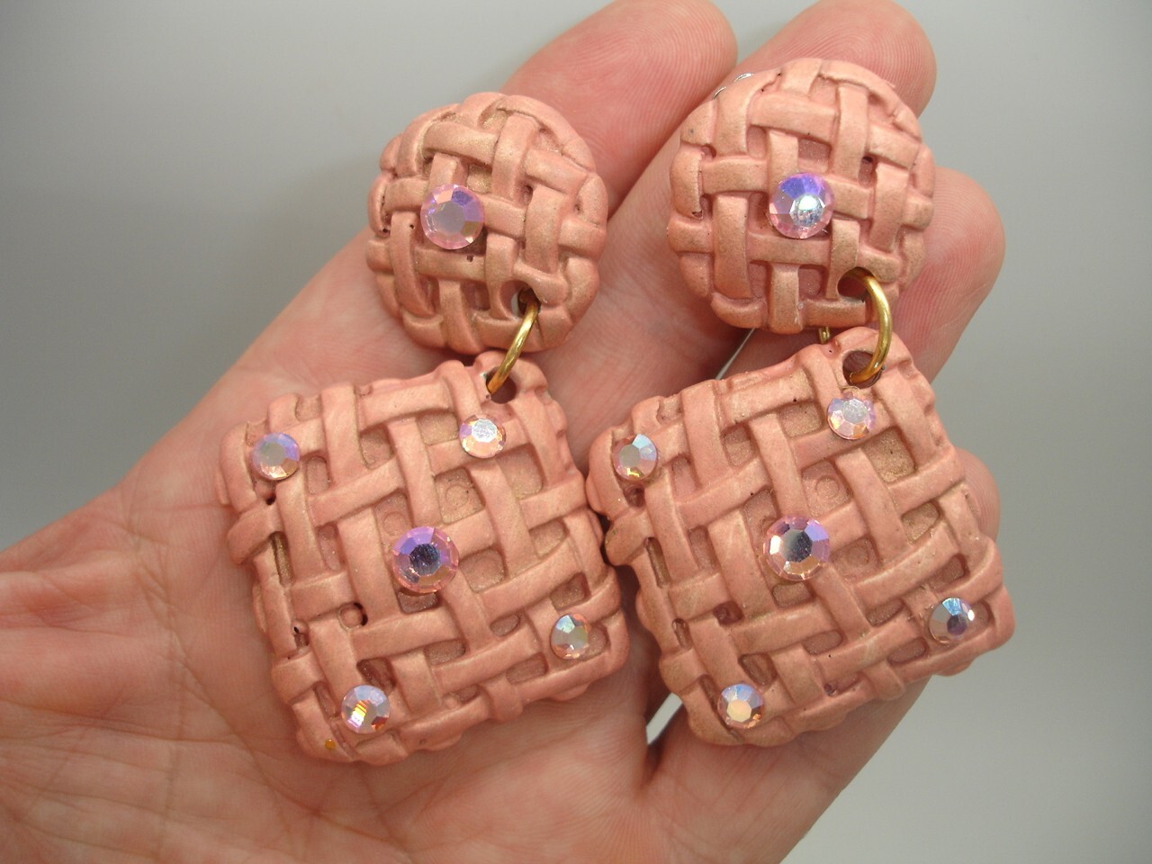 vtg. JEFF LIEB clip on dangle jeweled weave pattern earring set pink multicolor