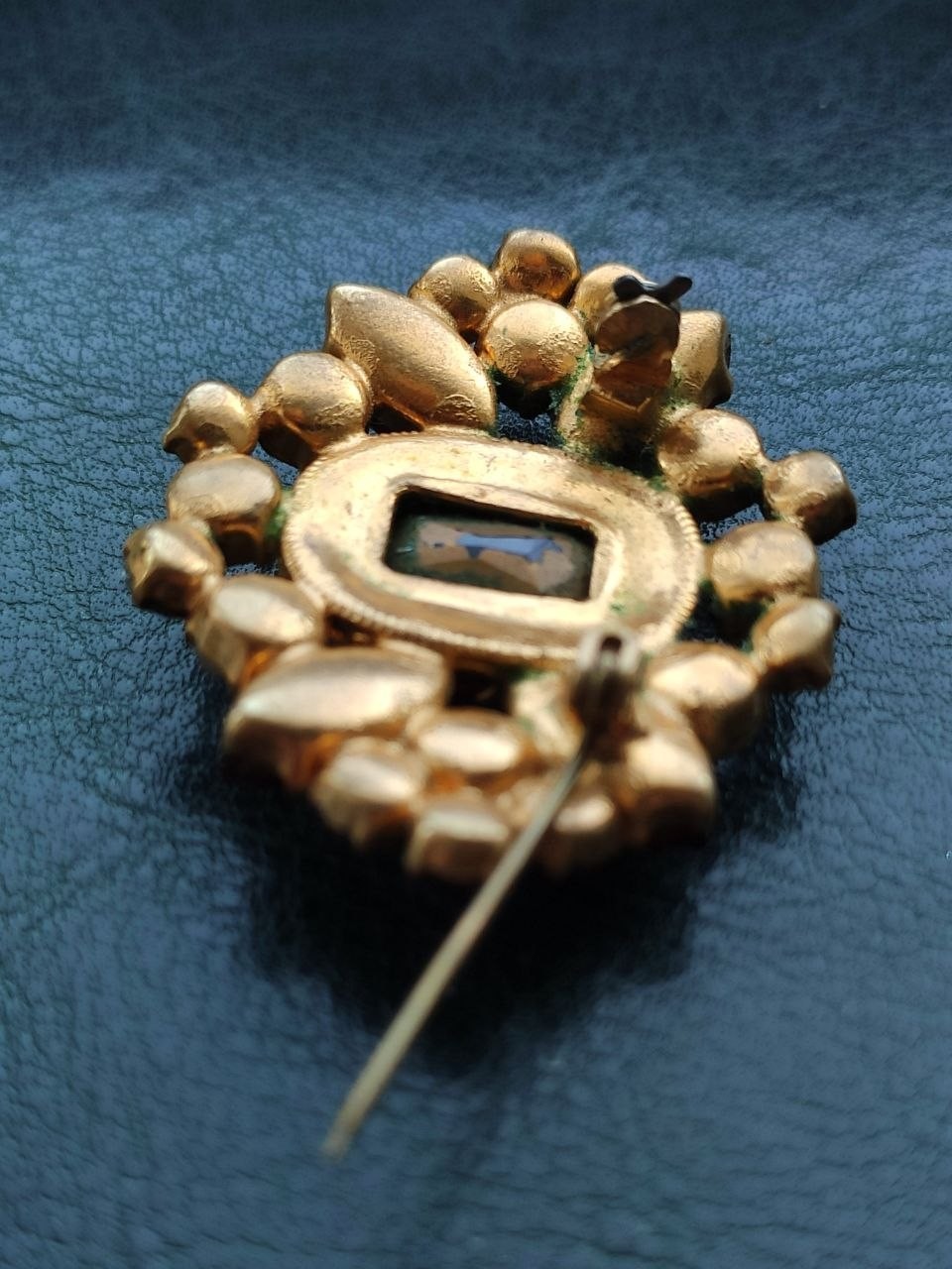 Vintage Czech Glass Brooch Red Pink Rhinestone Gold Tone Czechoslovakia Jewelry