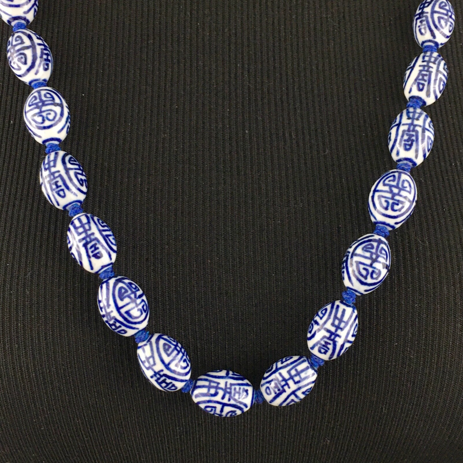 CHINESE porcelain necklace – blue & white barrel beads shou symbol 29″ knotted