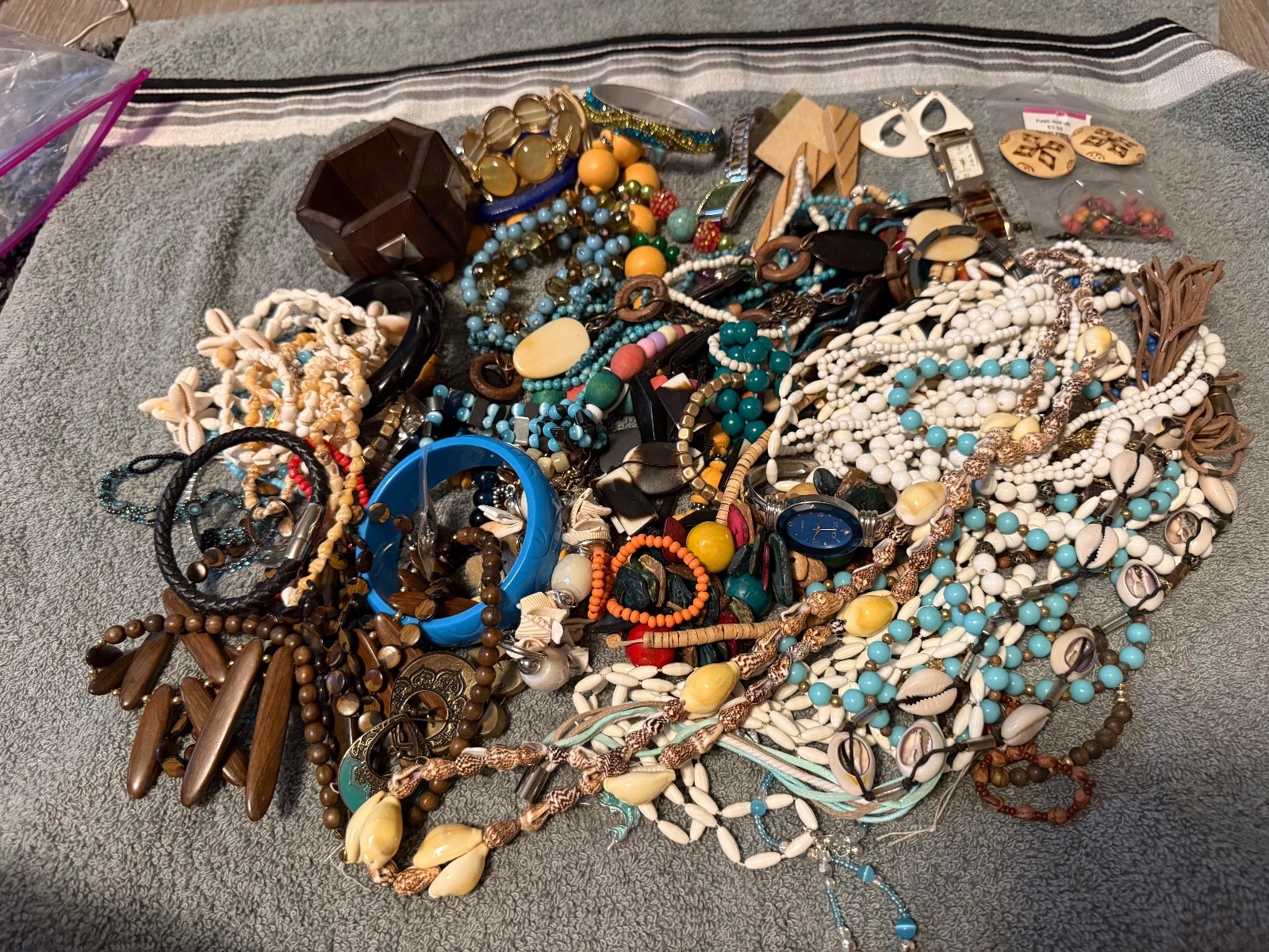 1 lb Coastal Wearable Curated Jewelry Mystery Lot Vintage to Modern Shells Beach