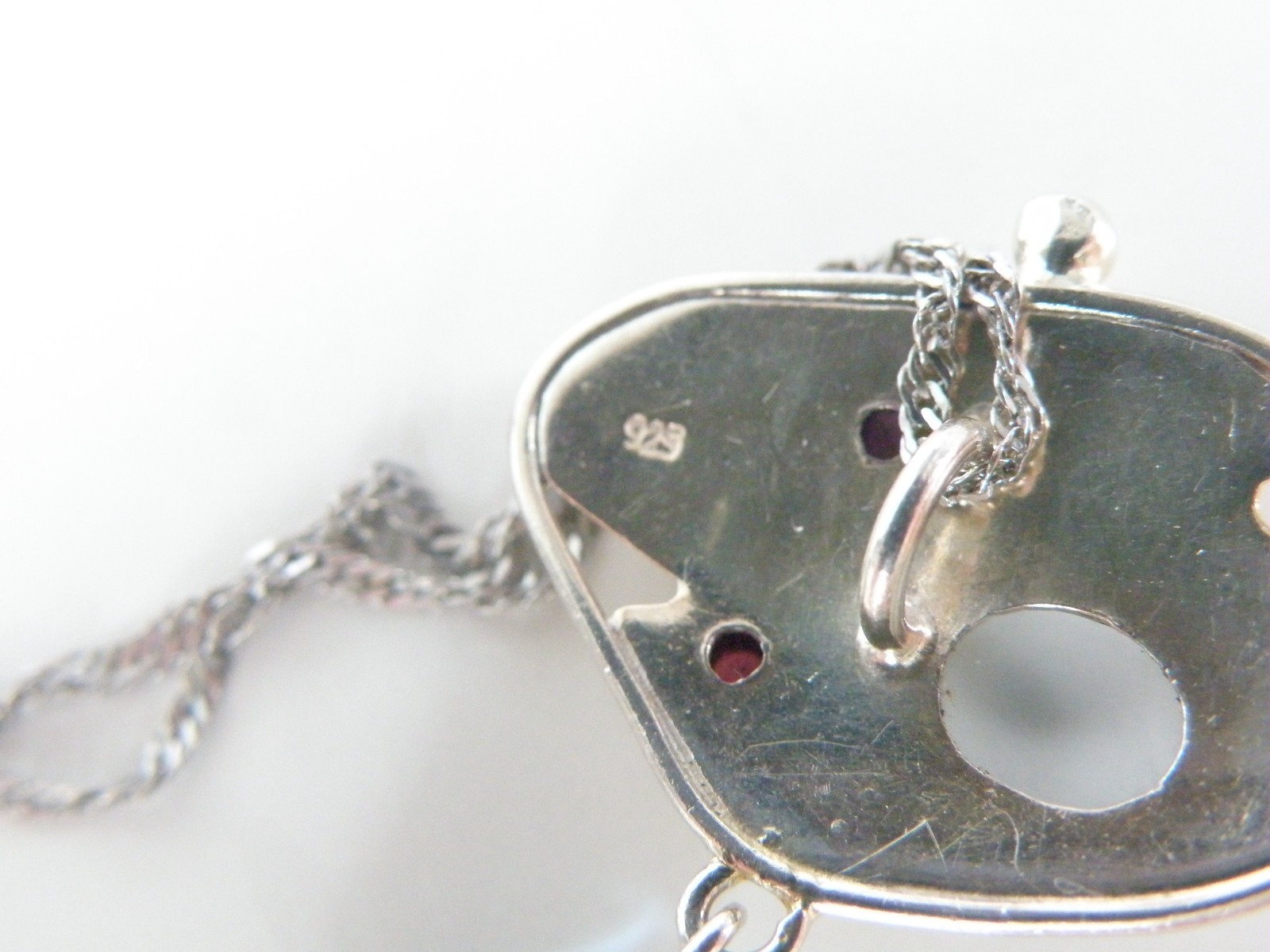 Artisan Sterling Silver 925 Beach Glass Gemstone Modernist Pendant Necklace 18.5