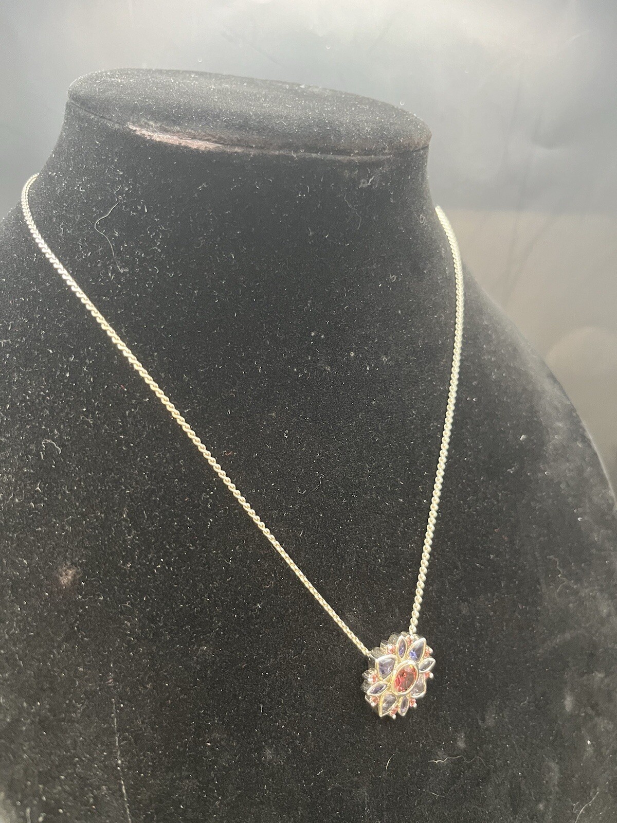 925 Sterling Silver 18” Necklace Flower Pendant Pink & Violet Rhinestones 9.3g
