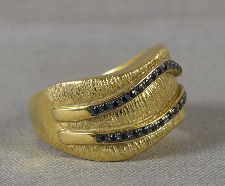 Vintage sterling silver RING black opals Size 8