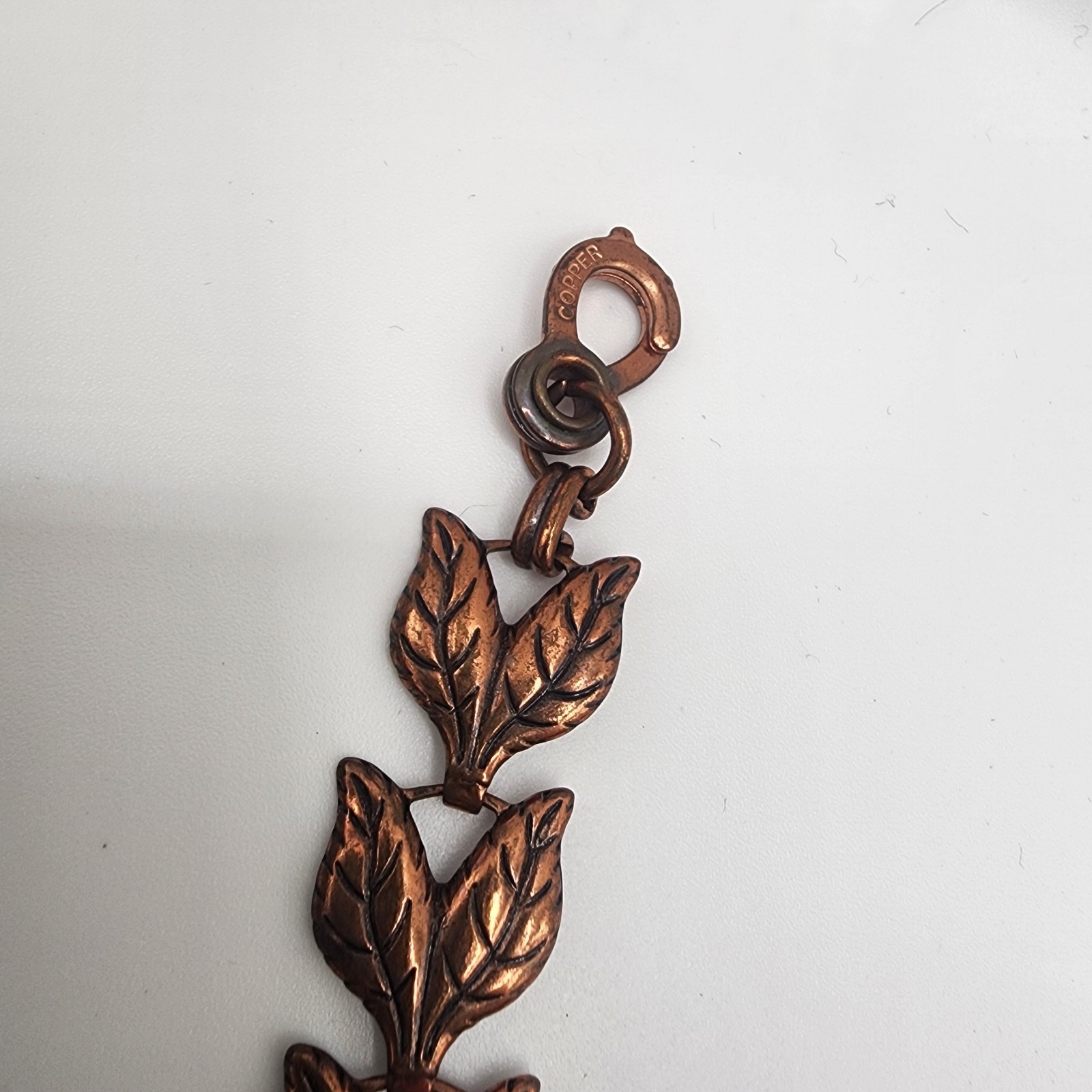 Vintage Copper Leaf Link Bracelet 8″ With Hook Clasp Design Brown Leaves Cool