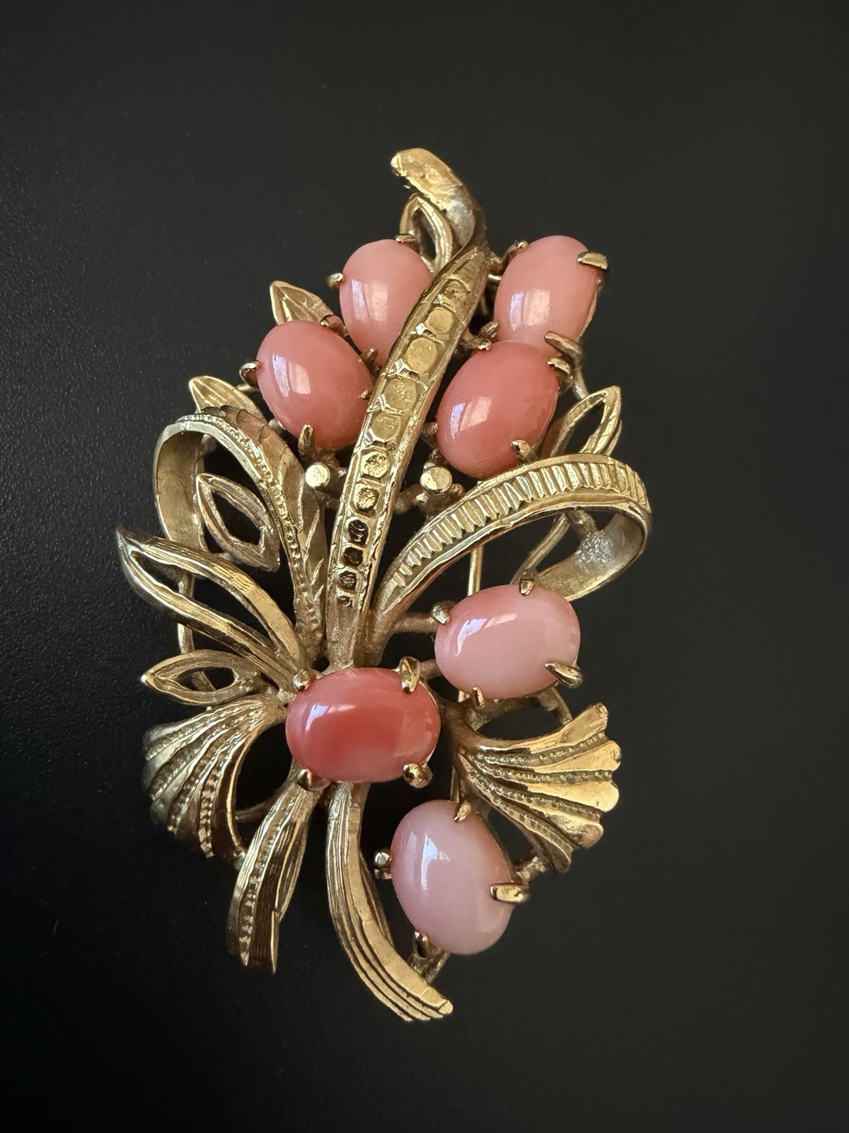 Vintage pink coral alloy Brooch.