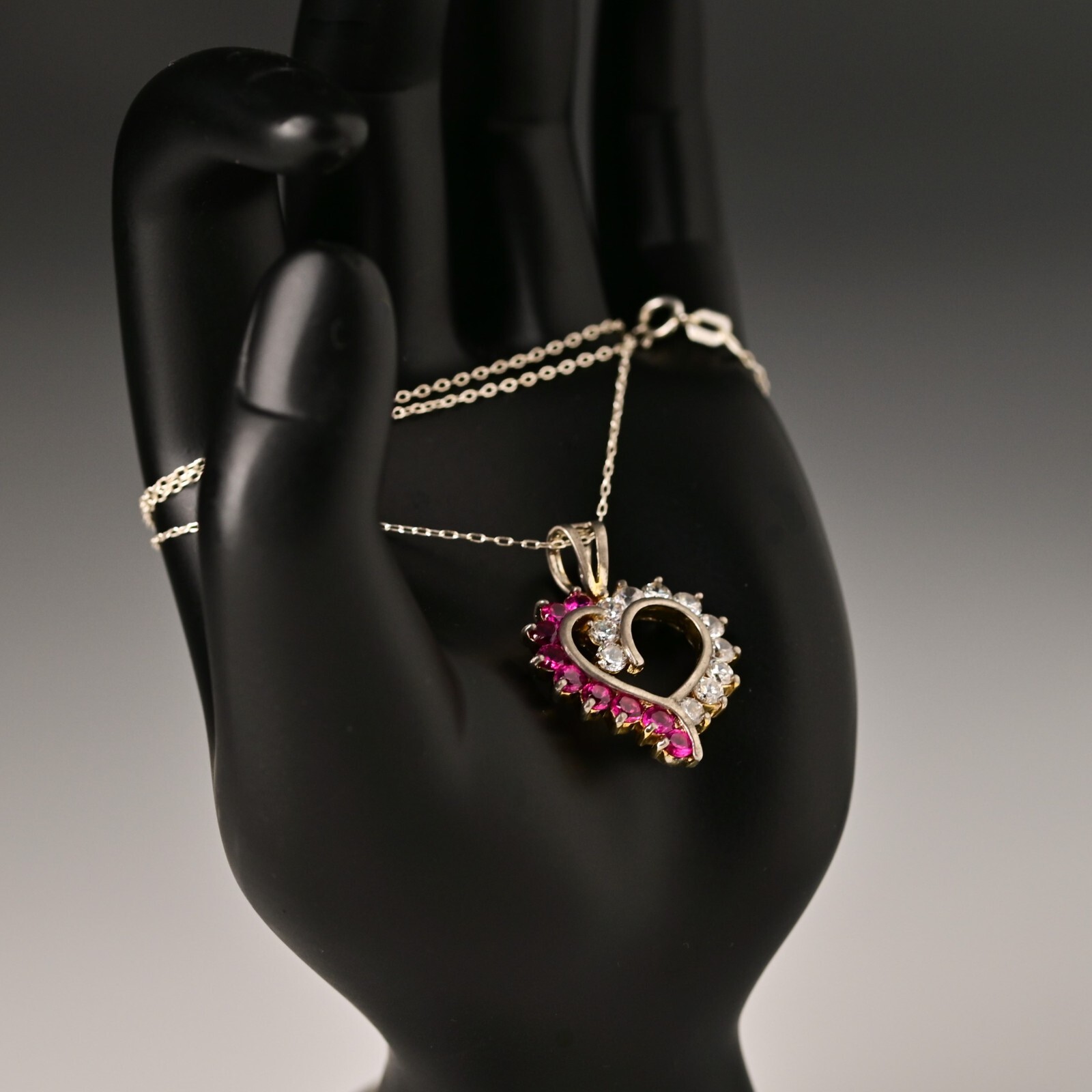 THAI HAN Vintage Original Sterling Silver Gemstone Heart Pendant Estate Necklace