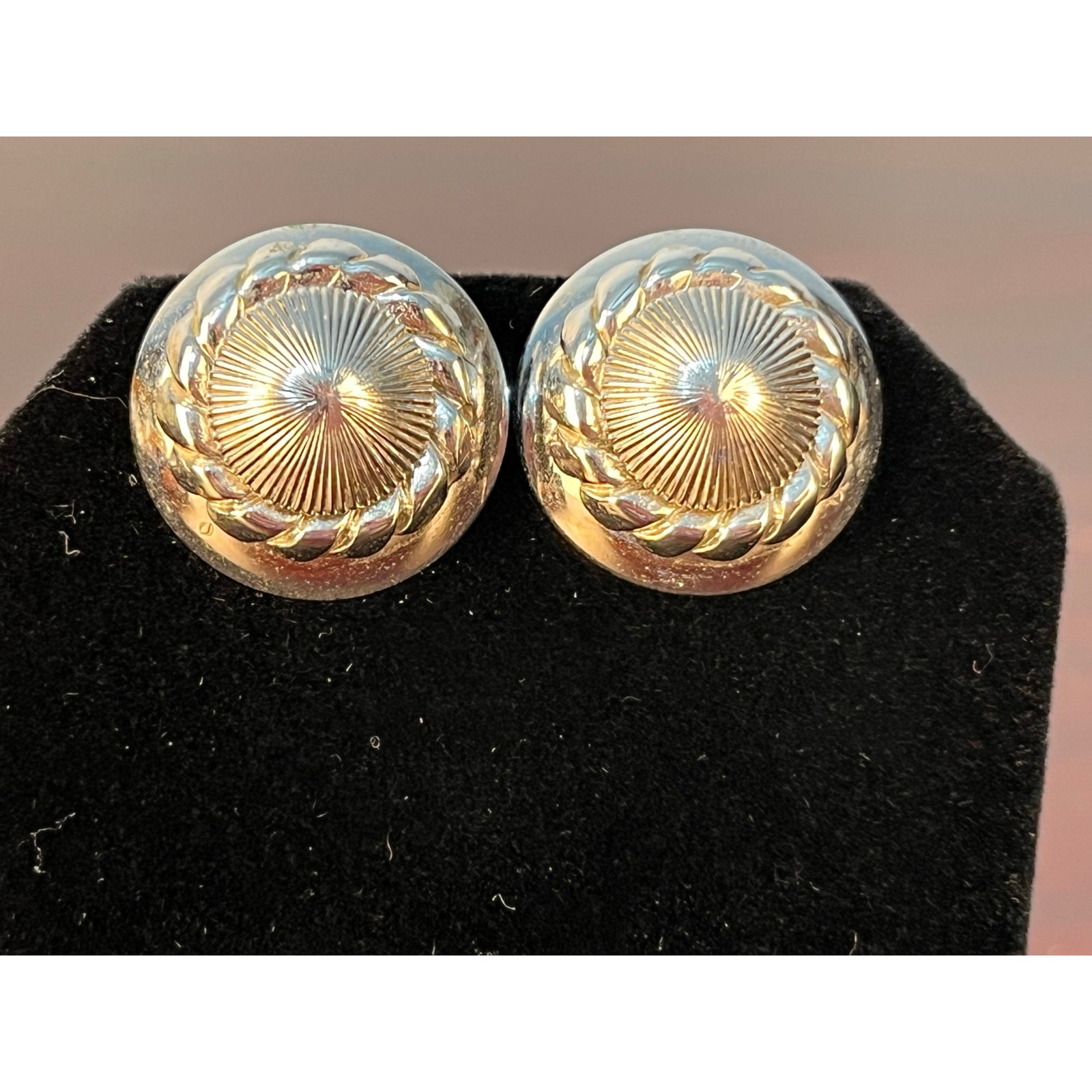 VTG Coro Silver Toned Circle Screw back Earrings Elegant Minimalist Old Money