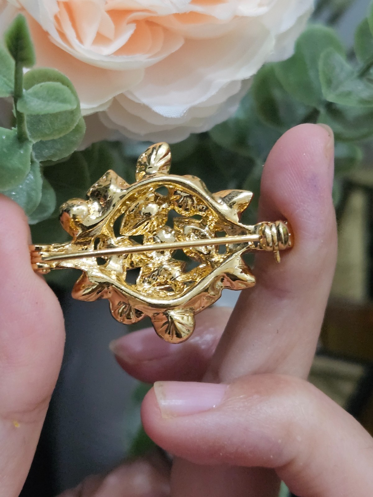 Vintage YSL Yves Saint Laurent Brooch Pin Blue Green Crystal Gold Tone With Box