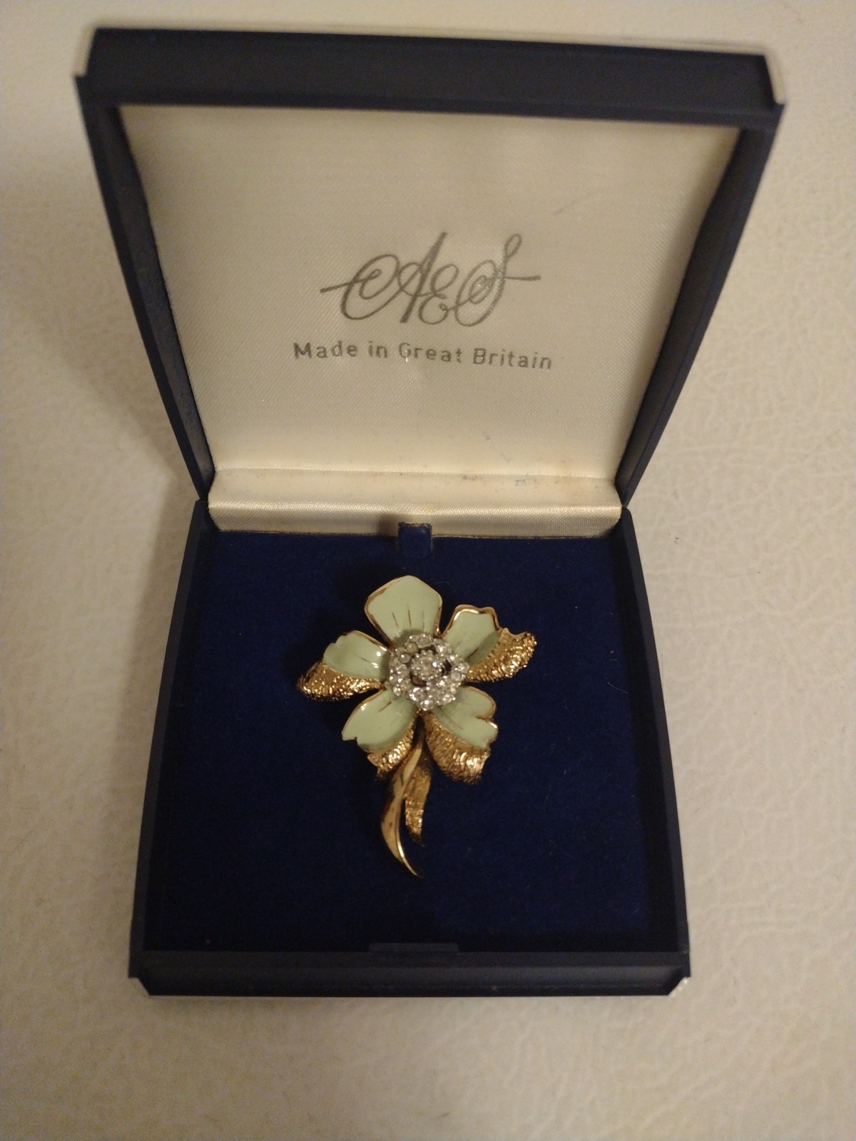 A&S Atwood Sawyer Great Britain Flower Brooch Jewelry Rare Vtg 1940s Gold Plated