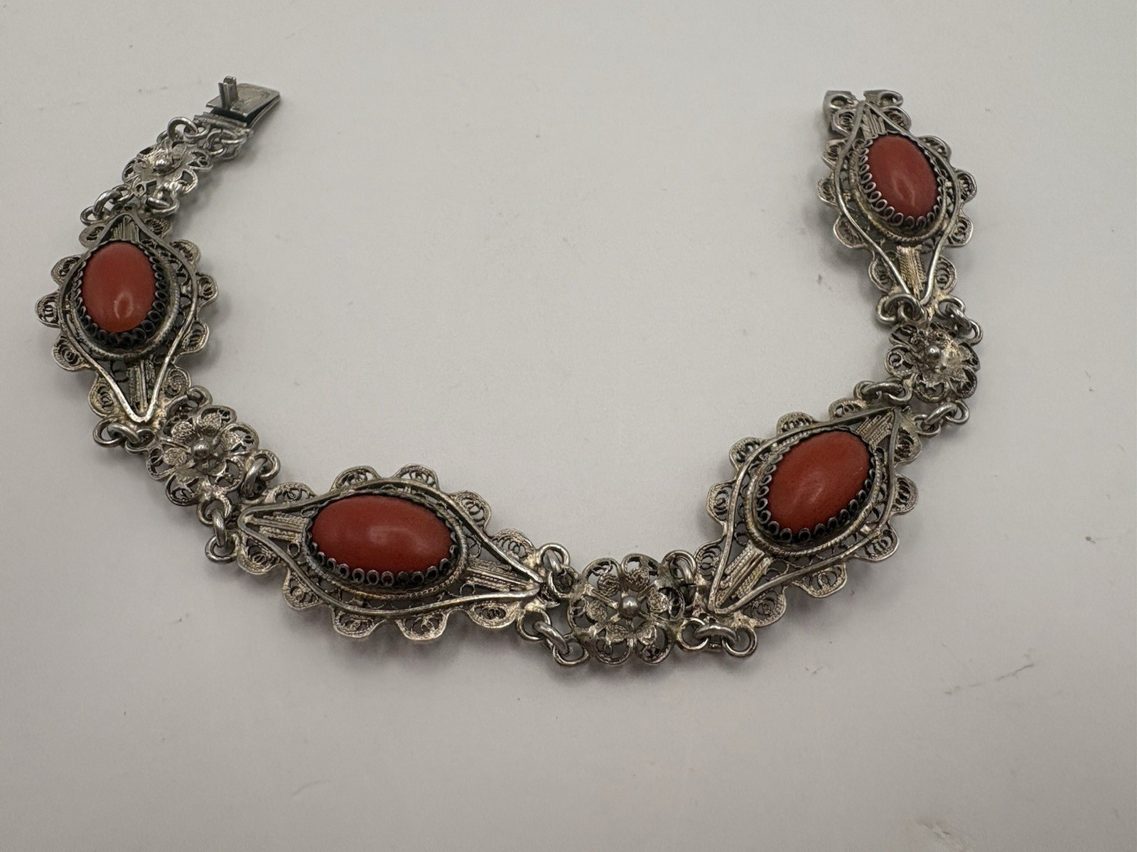 Antique 800 Silver Filigree Bracelet with Coral Cabochons 7 1/2″ Signed Etruscan