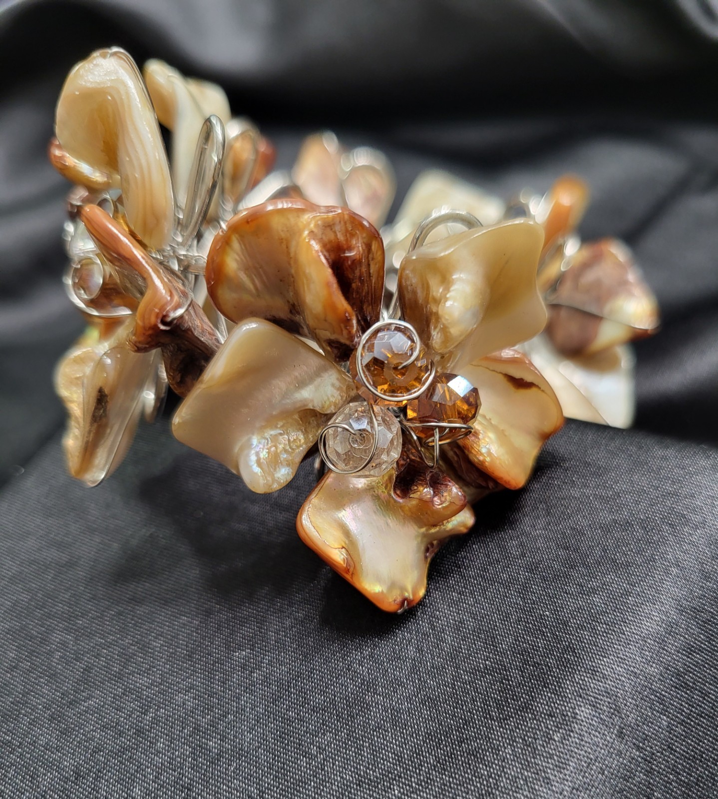 Vintage Mother of Pearl Shell Stretch Bracelet Chunky Golden Brown Cuff Boho