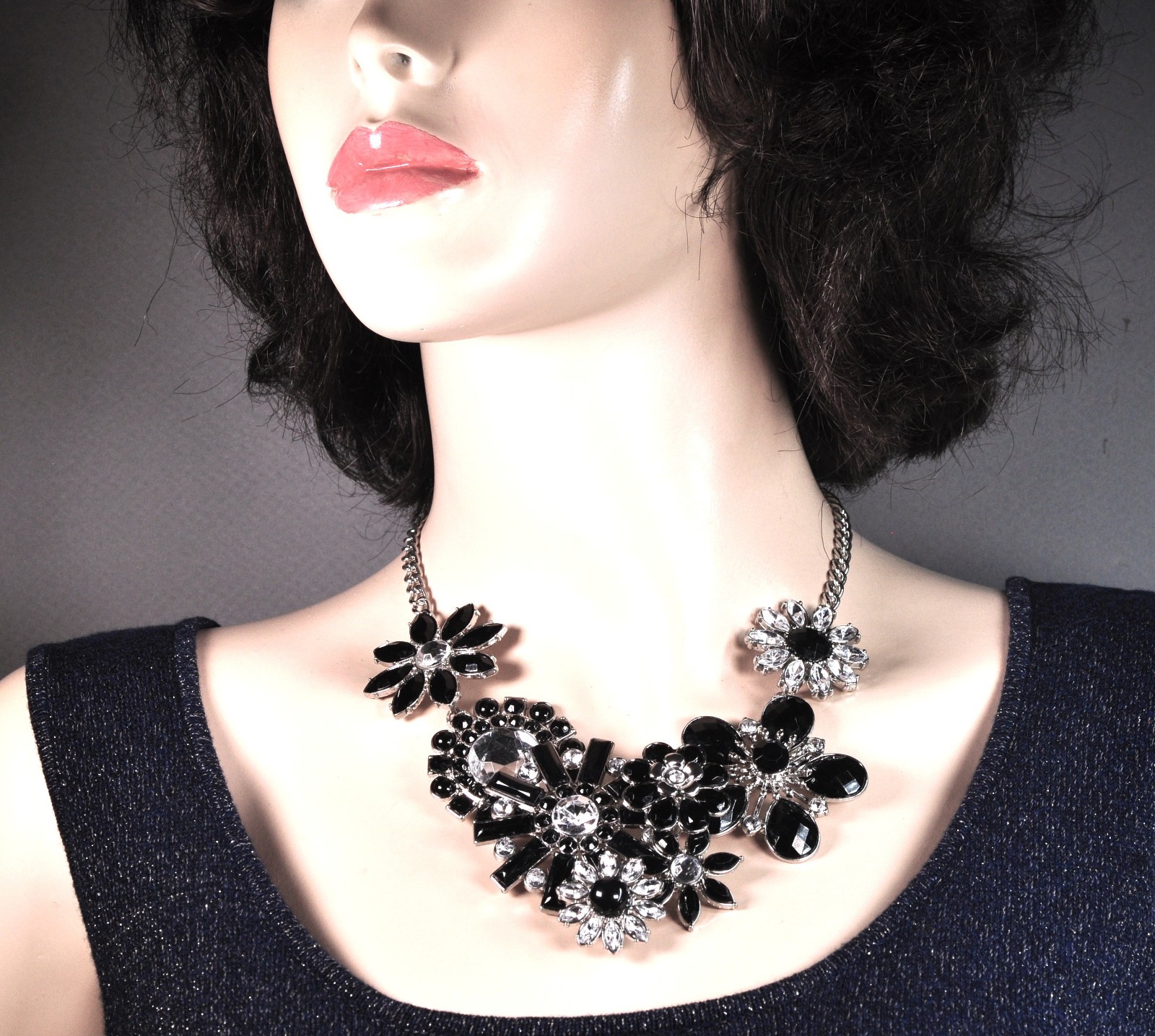 Vtg. Black Rhinestone Flower Statment necklace & Clamper Bracelet Silvertone Fab