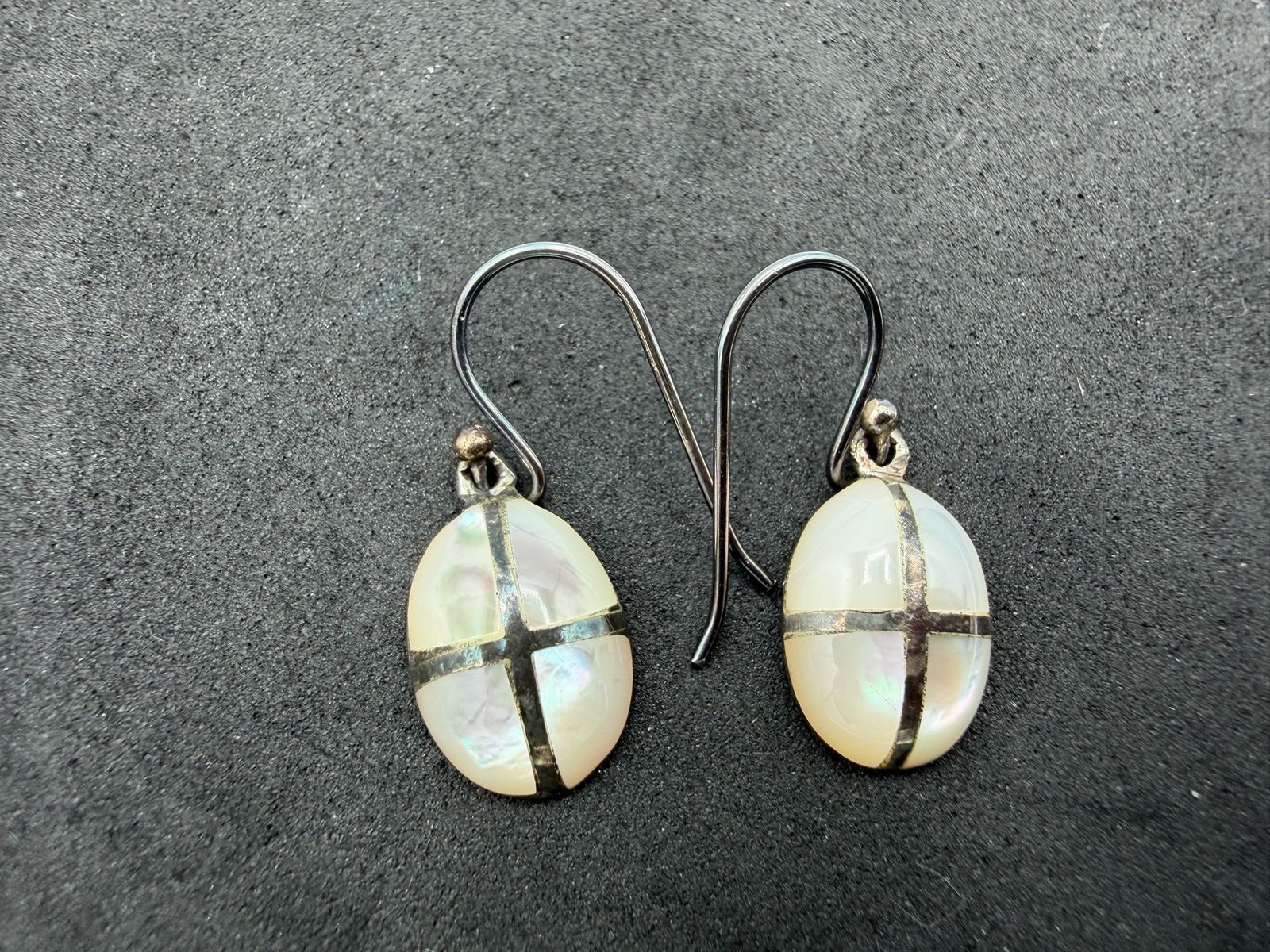 2.77g Vintage Sterling Silver 925 Oval Cross Inlay Drop Dangle Earrings M