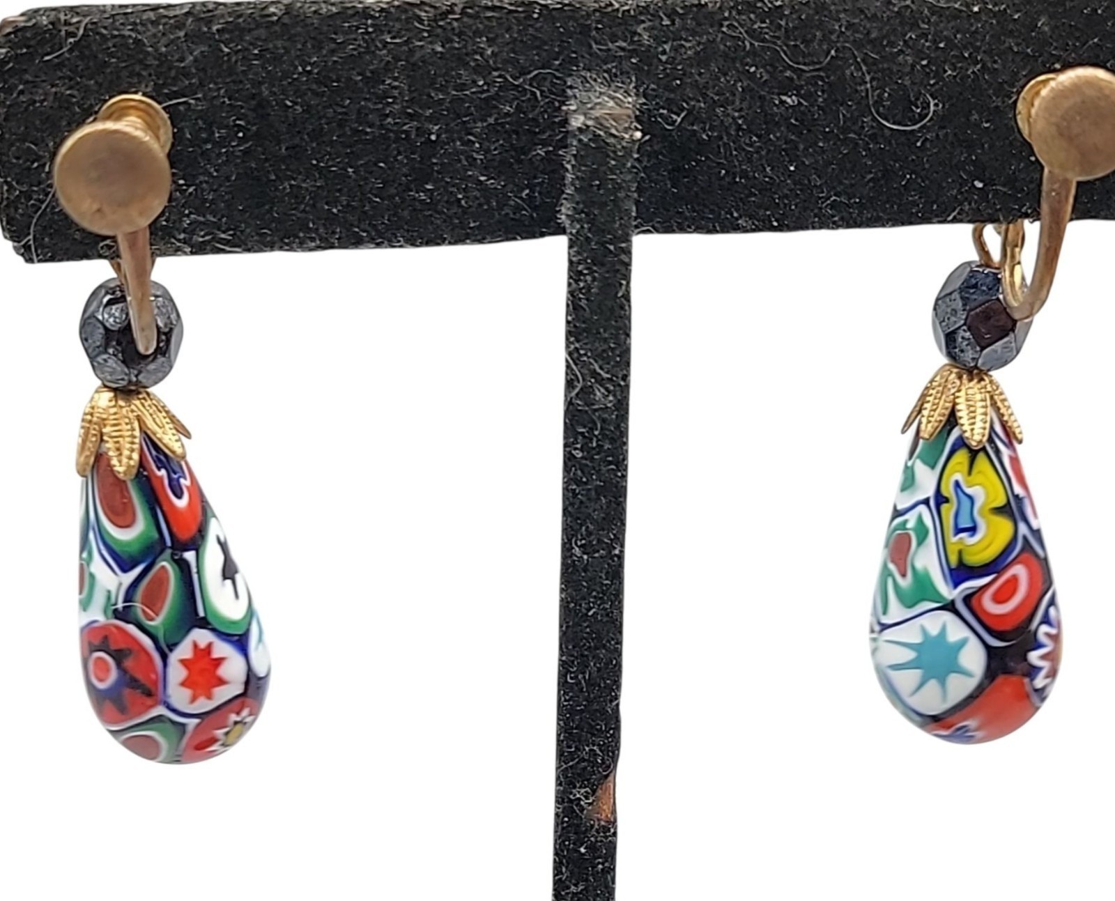 Venetian Millefiori Dangling Screwback Earrings Gold Teardrop Art Glass Vtg