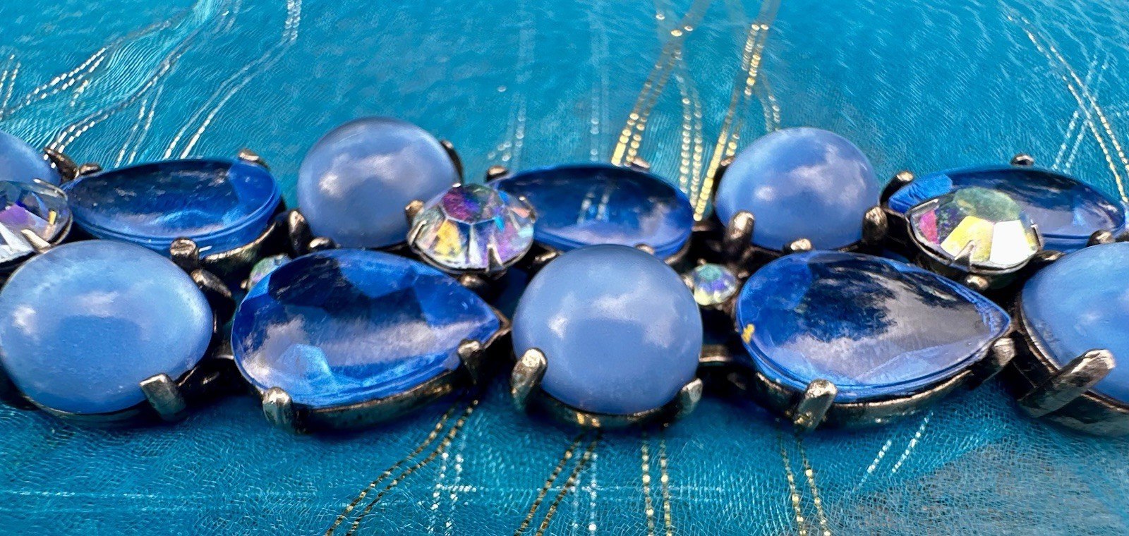 Vintage 7” Blue Rhinestone & Cabochon Stones Large Floral 5 Flowers Bracelet