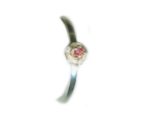 Alexandrite Rose Ring Antique 19thC Siberia Natural Handcrafted Color-Change Gem